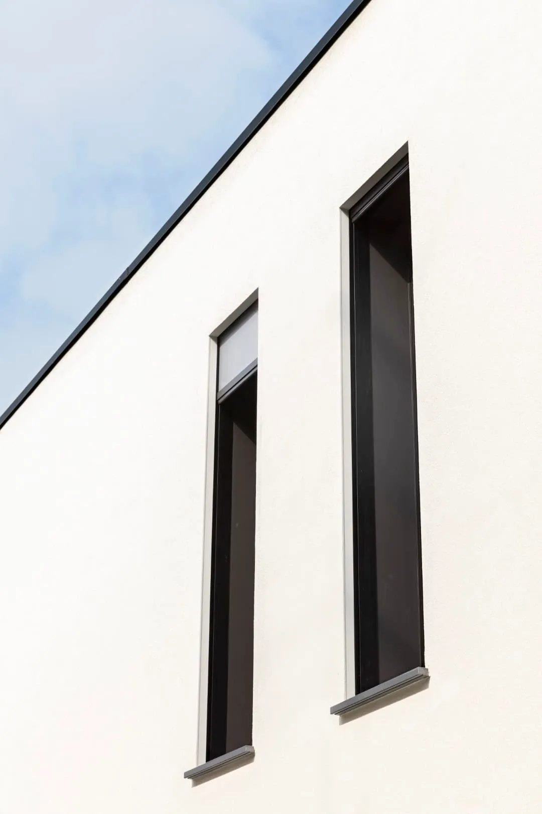 马尔泰萨纳，安尼切建筑事务所的奢华别墅：米兰郊区的几何杰作