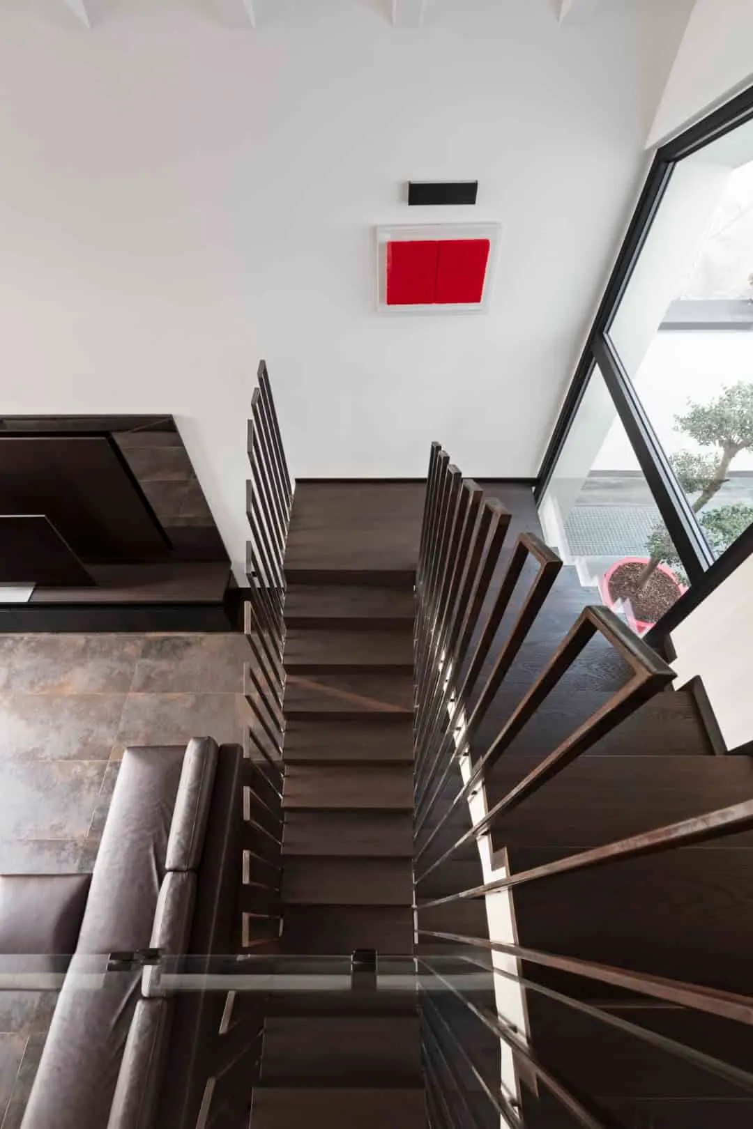 马尔泰萨纳，安尼切建筑事务所的奢华别墅：米兰郊区的几何杰作