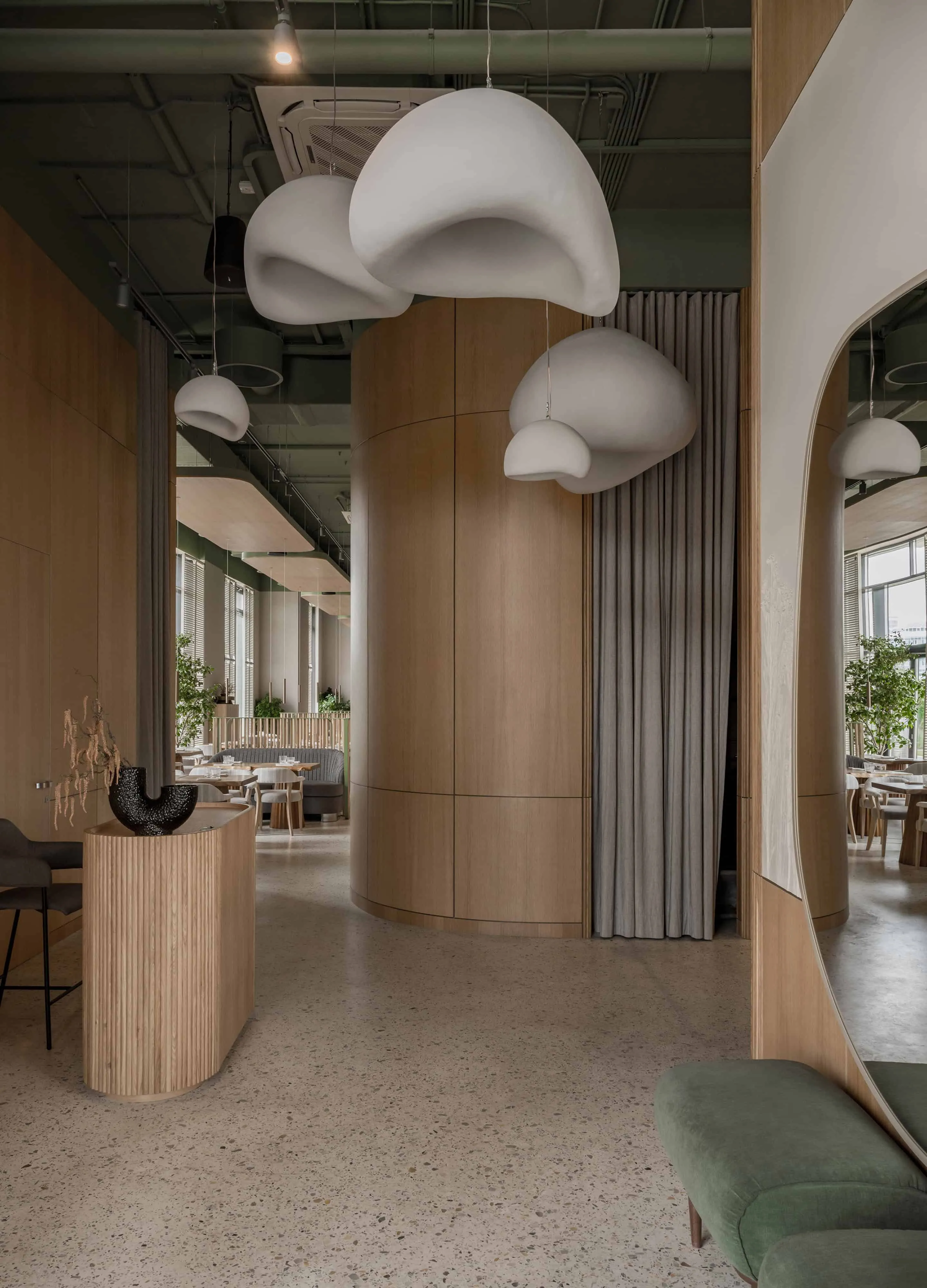 Лісова рестораника від STUDIO 40: затишне місце серед природи в Екатеринбурзі