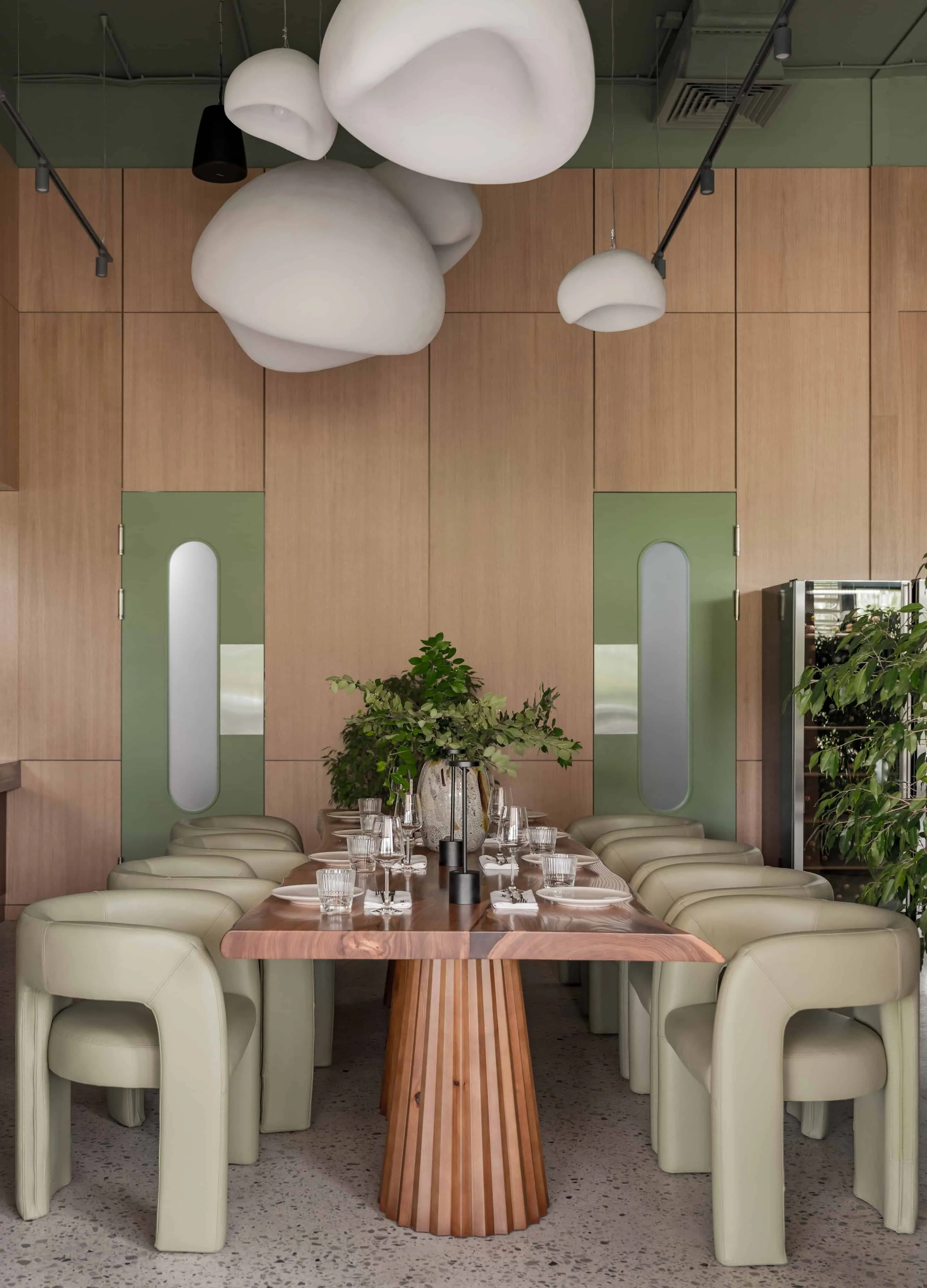 Лісова рестораника від STUDIO 40: затишне місце серед природи в Екатеринбурзі