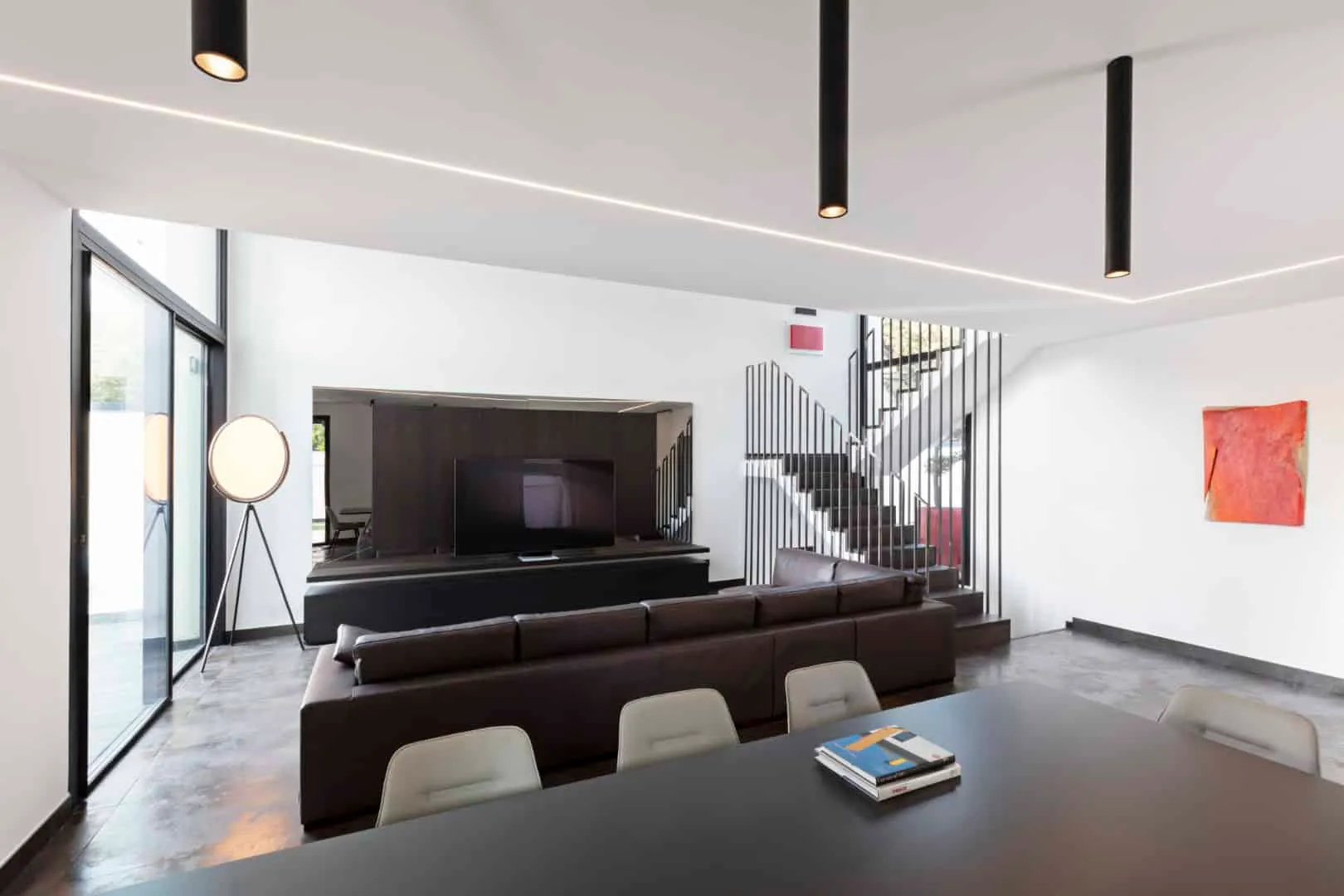 马尔泰萨纳，安尼切建筑事务所的奢华别墅：米兰郊区的几何杰作