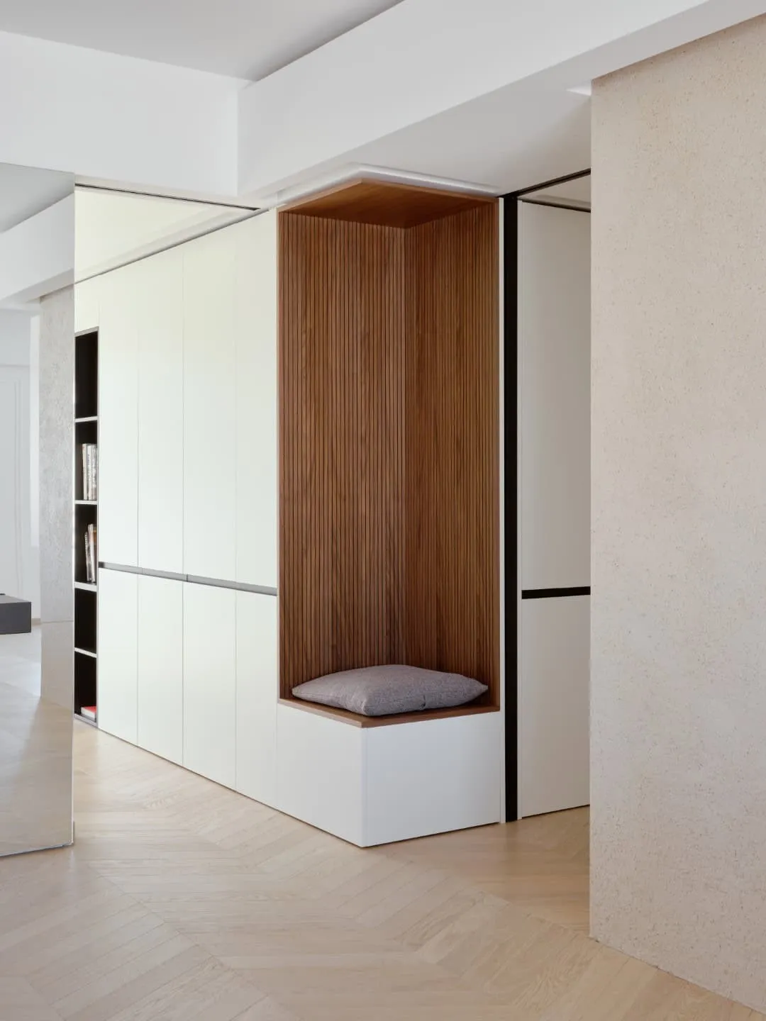 Tape House in Verona: Modern Sanctuary of Light and Style