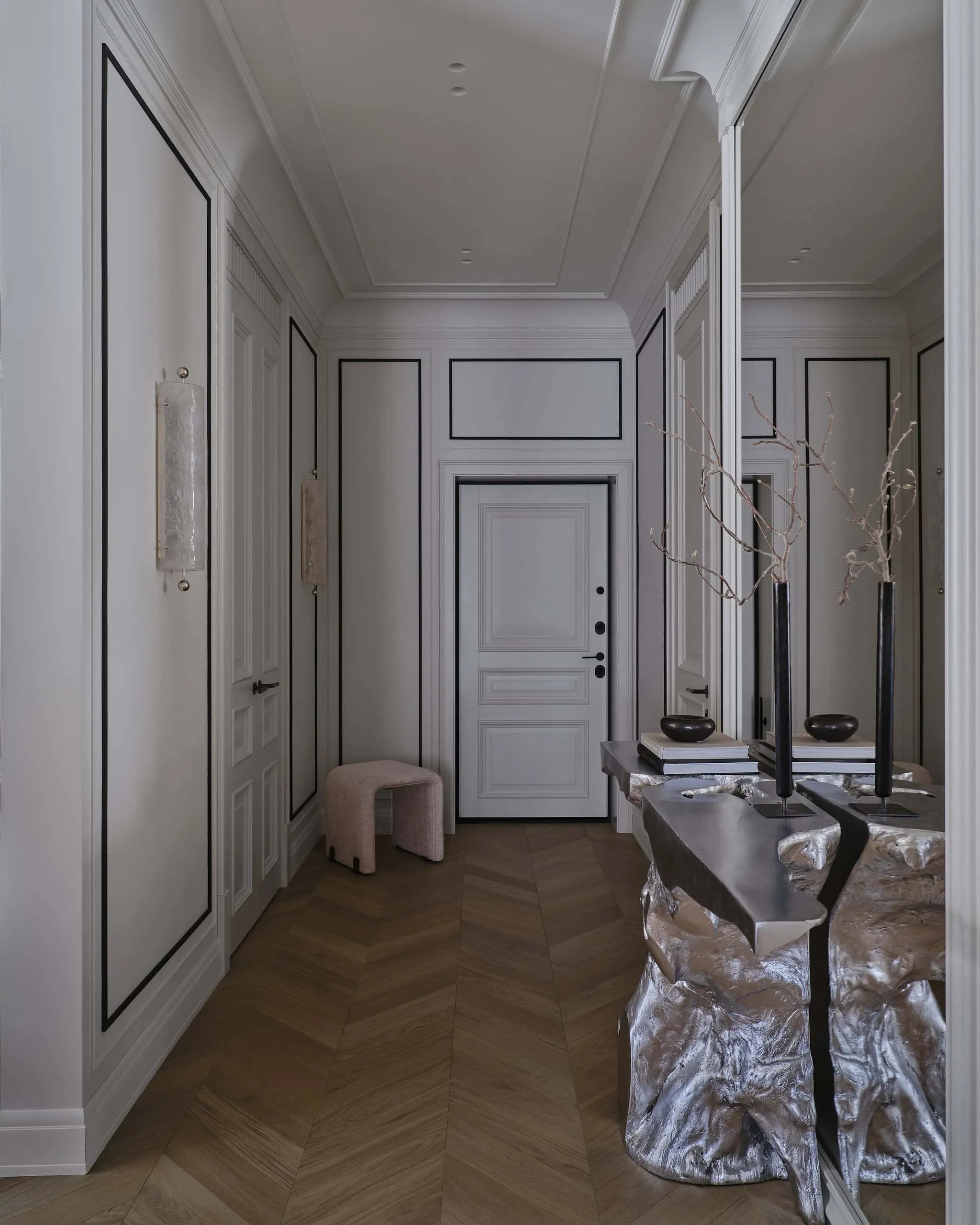 法式优雅与美式舒适在莫斯科公寓中的完美融合，由Simple Interiors设计