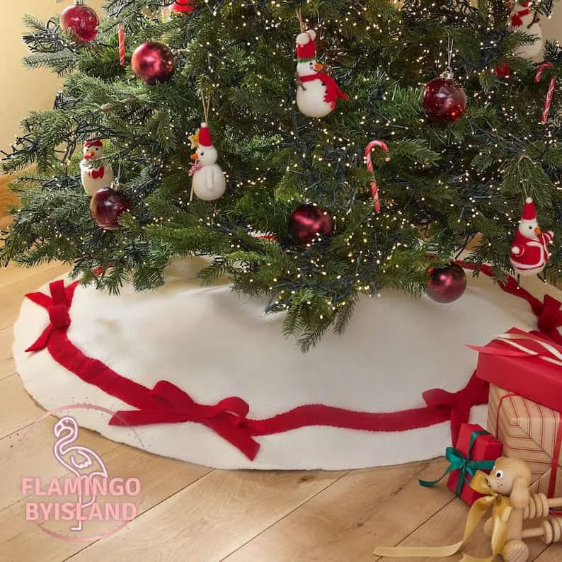 Quilted Tree Skirts for a Homemade Feel