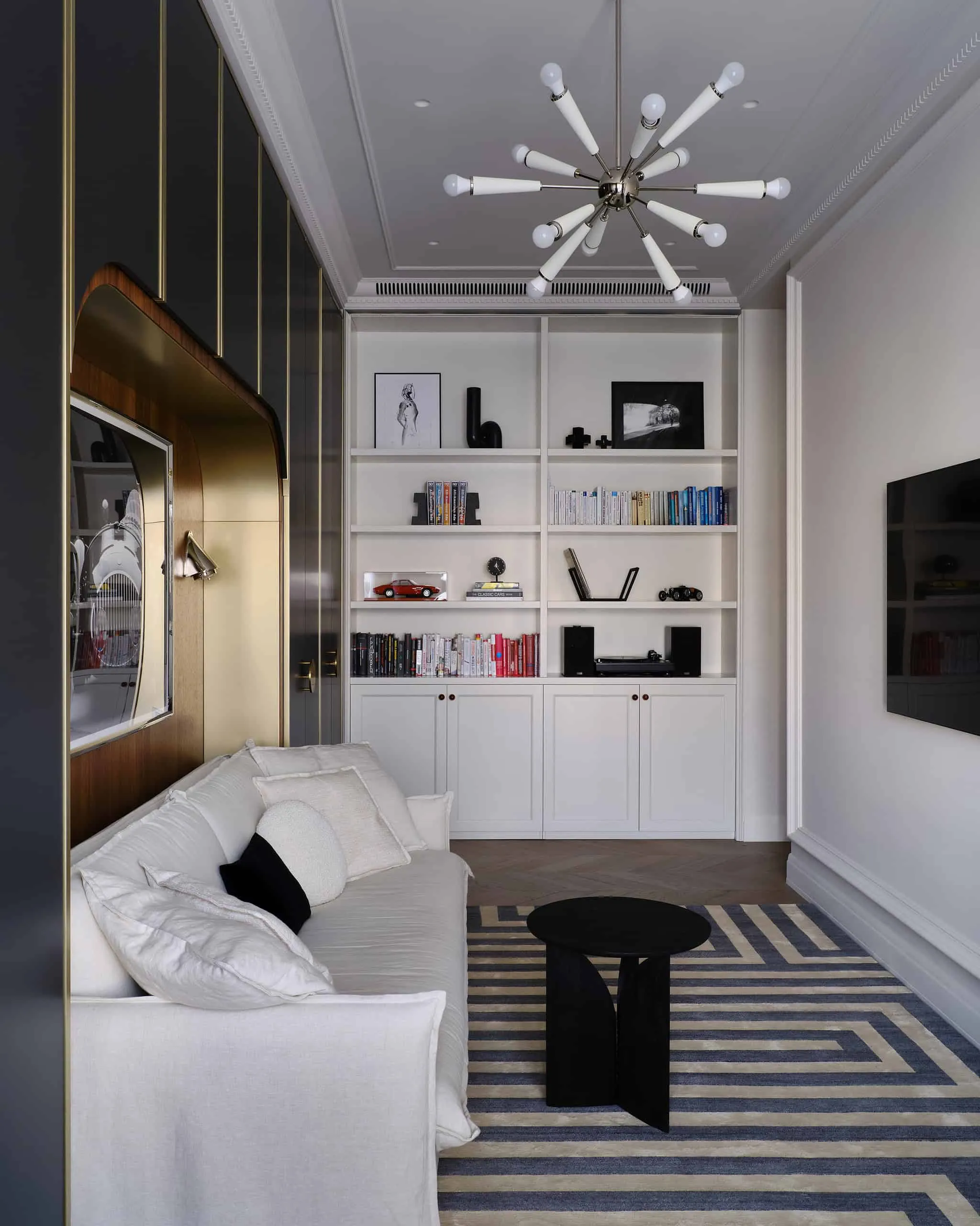 法式优雅与美式舒适在莫斯科公寓中的完美融合，由Simple Interiors设计