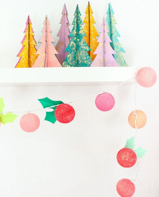 Guirnalda de abeto y luces