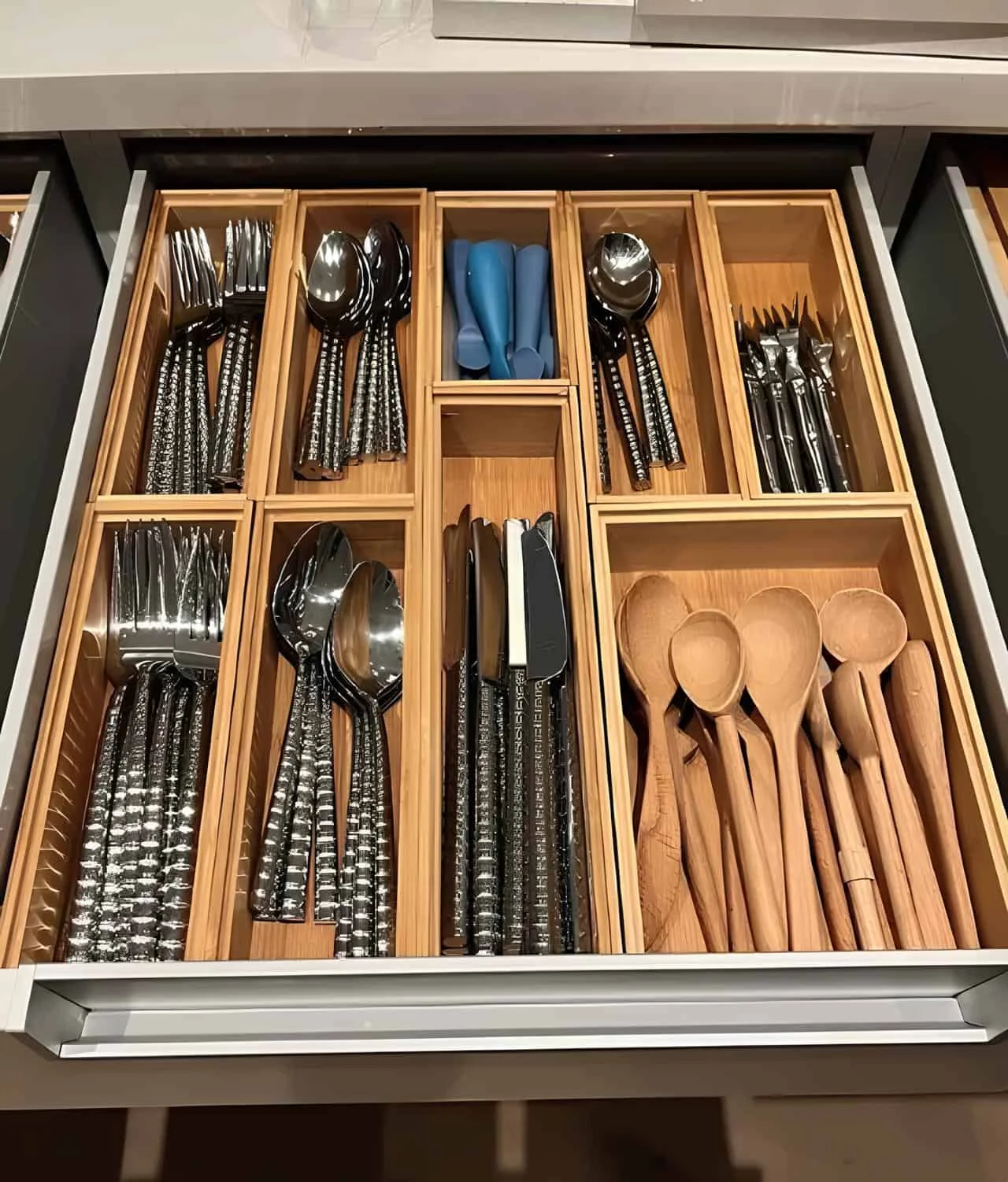 Идеи DIY для хранения в кухне: умные решения по организации и хранению