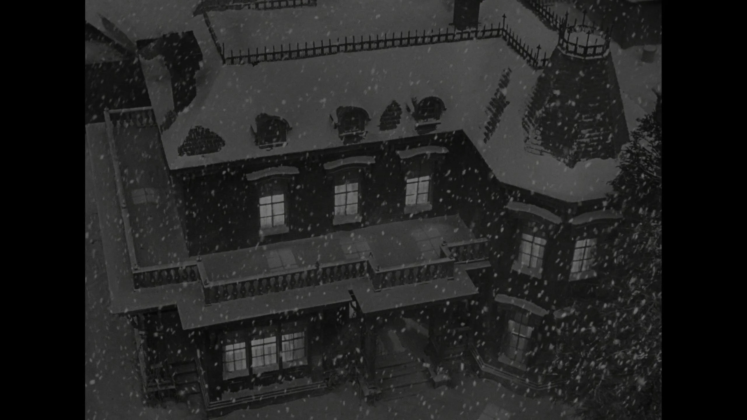 3. Casa de George Bailey – It’s a Wonderful Life