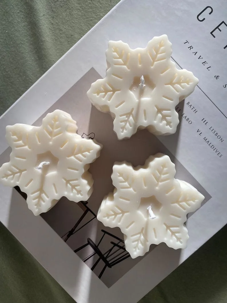 Festive Candle Colors and Themes