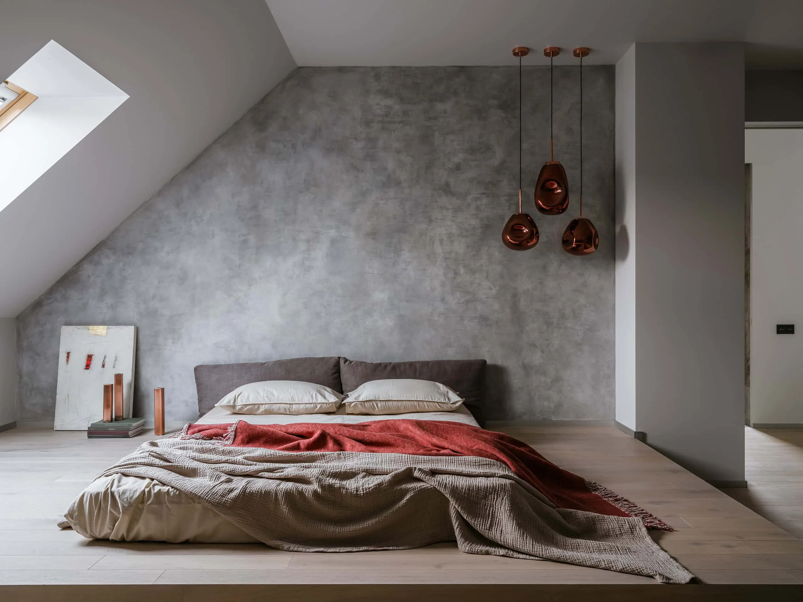 House with Flying Staircase: Minimalist Renovation by Makedesign Studio