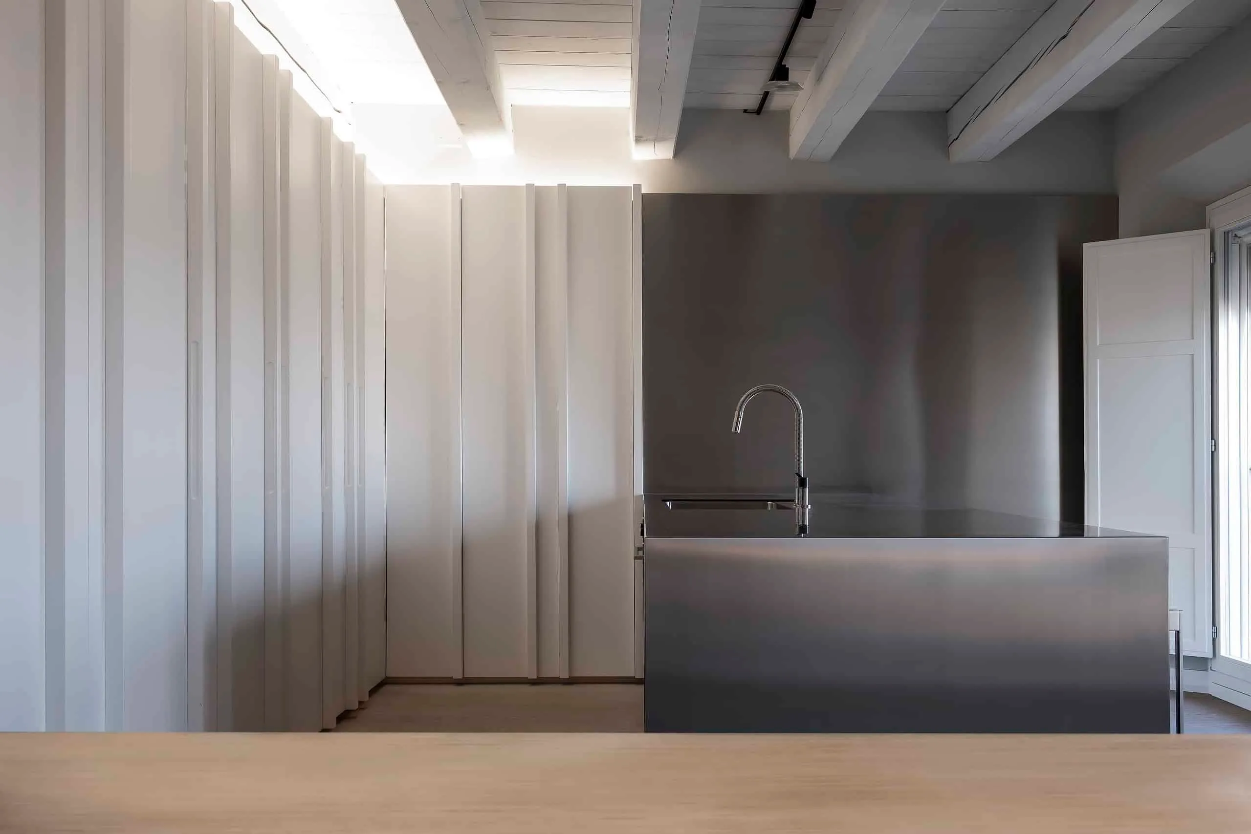 NAP penthouse：福尔利历史优雅与现代设计的融合