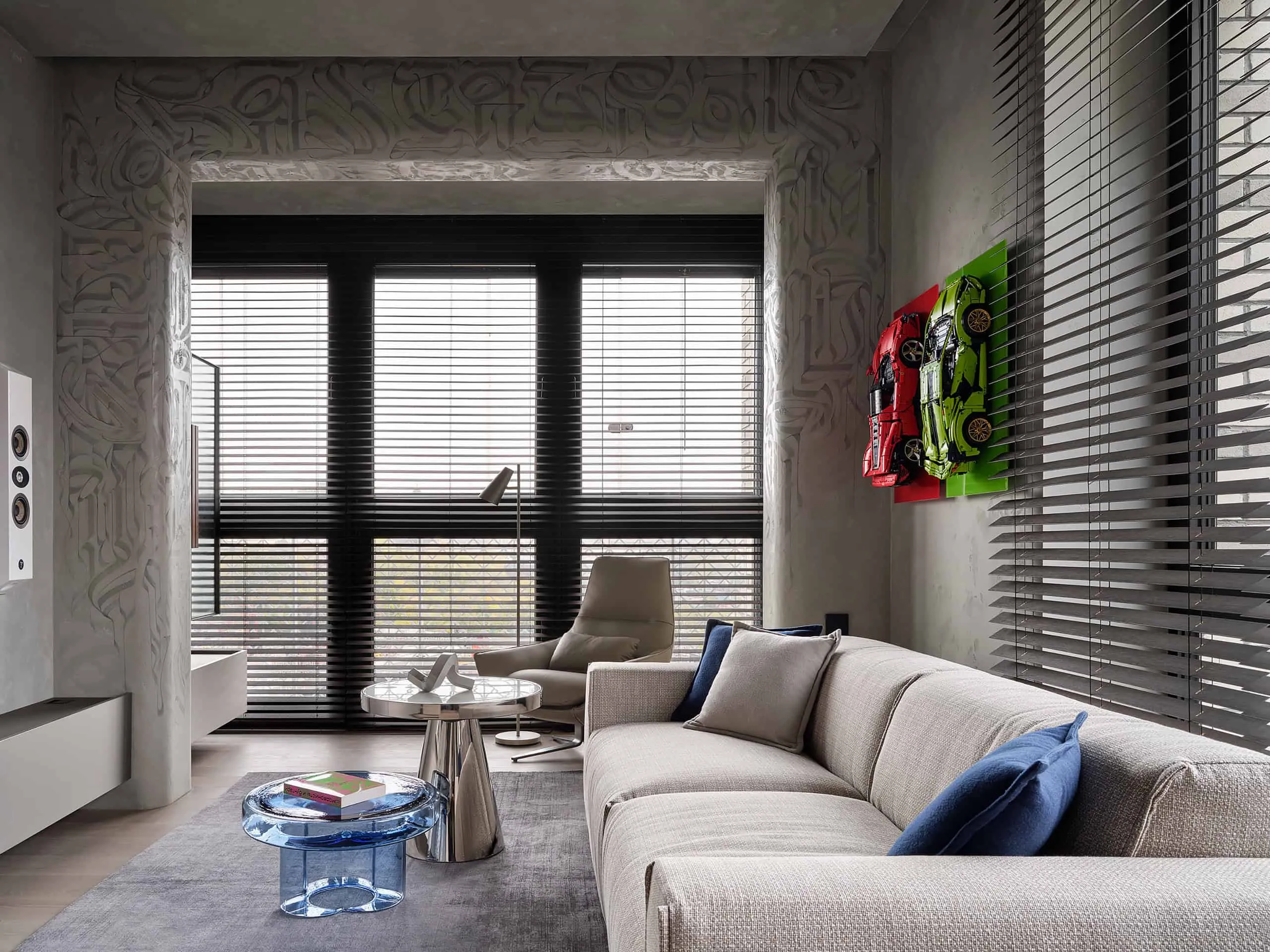 Квартира з тяжким характером від Александра Тишлера — інтер'єр вид 01, Москва