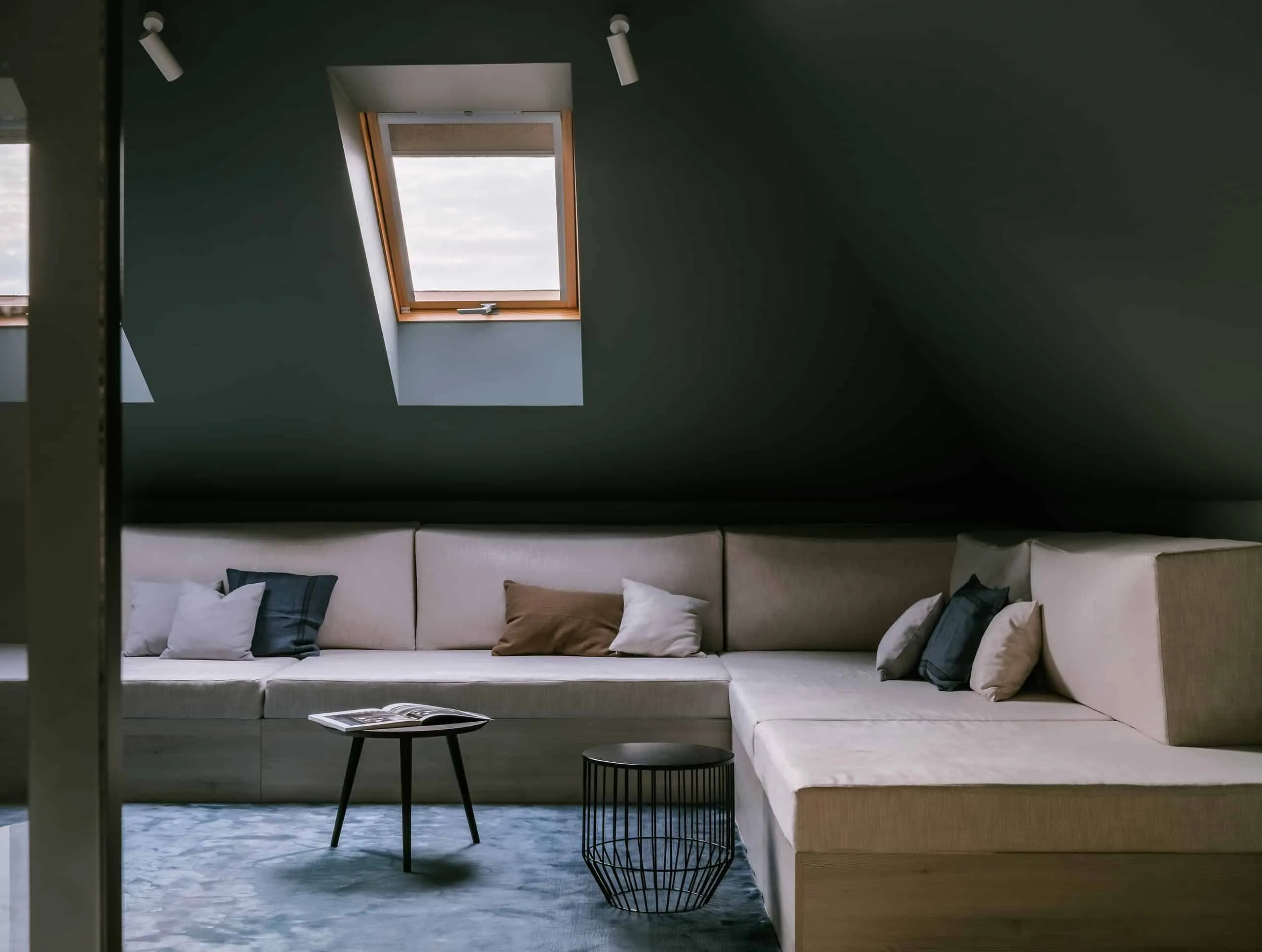 House with Flying Staircase: Minimalist Renovation by Makedesign Studio