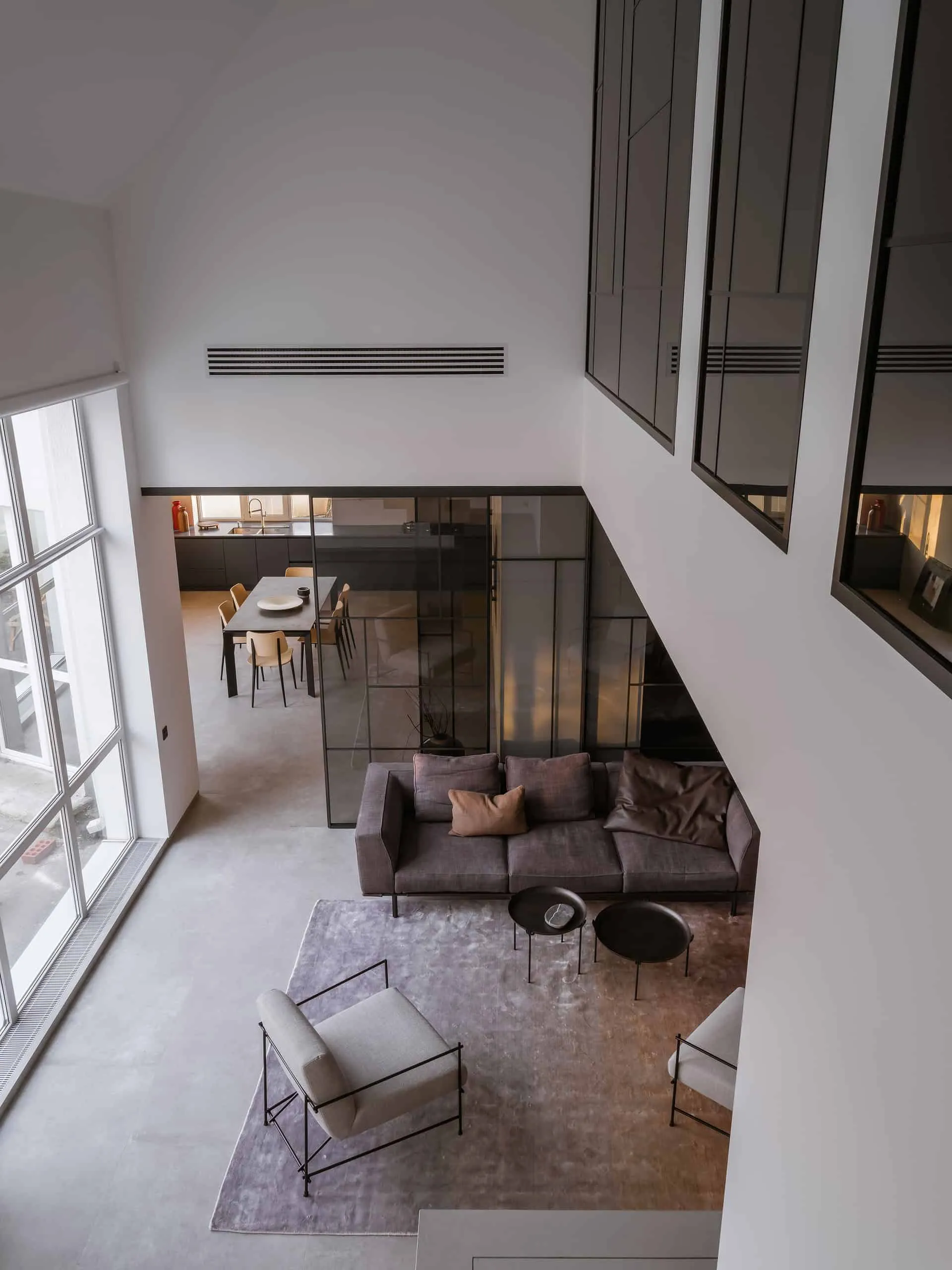 House with Flying Staircase: Minimalist Renovation by Makedesign Studio