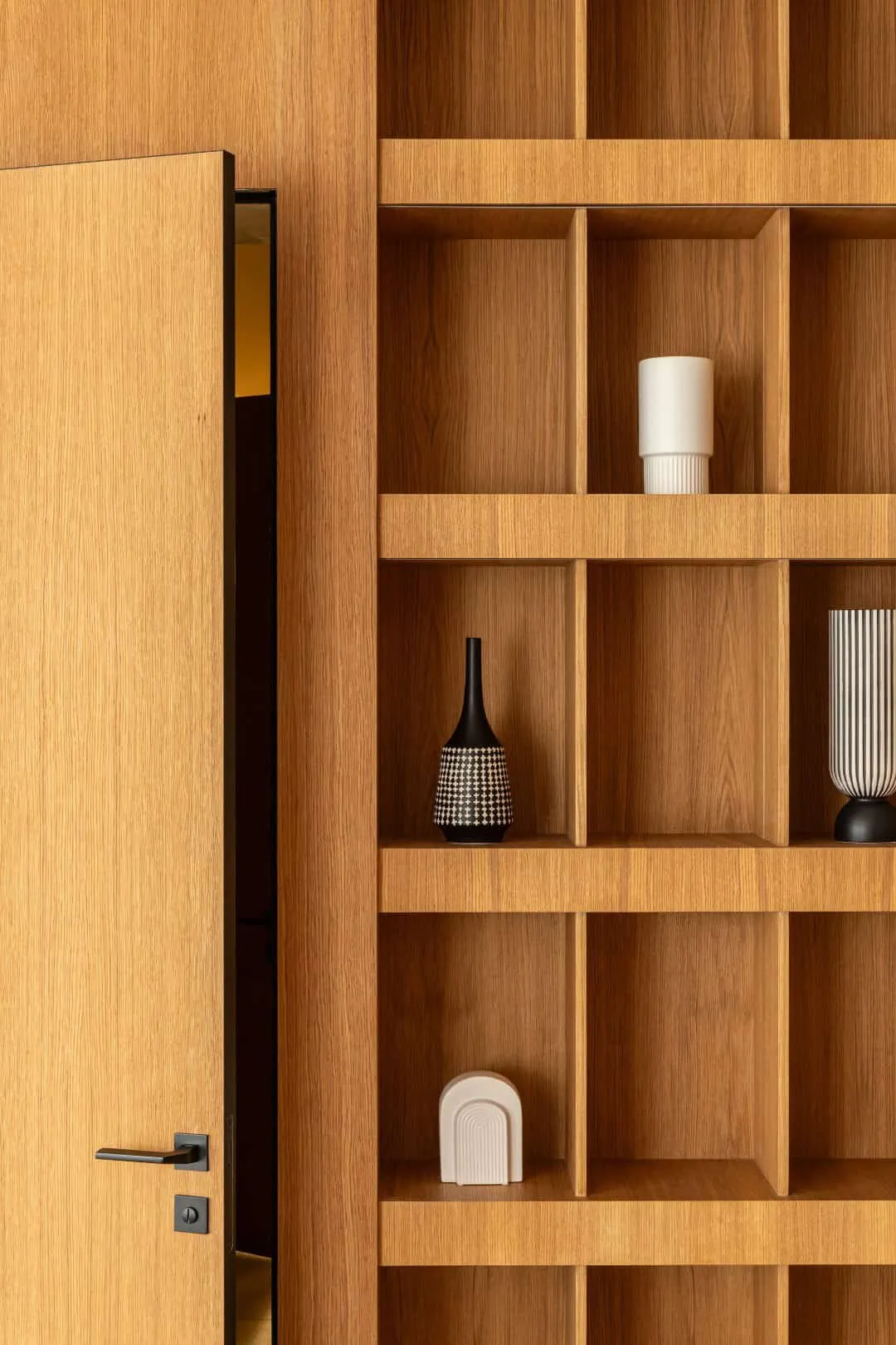 塔什干家用办公室：功能性与舒适性的和谐结合