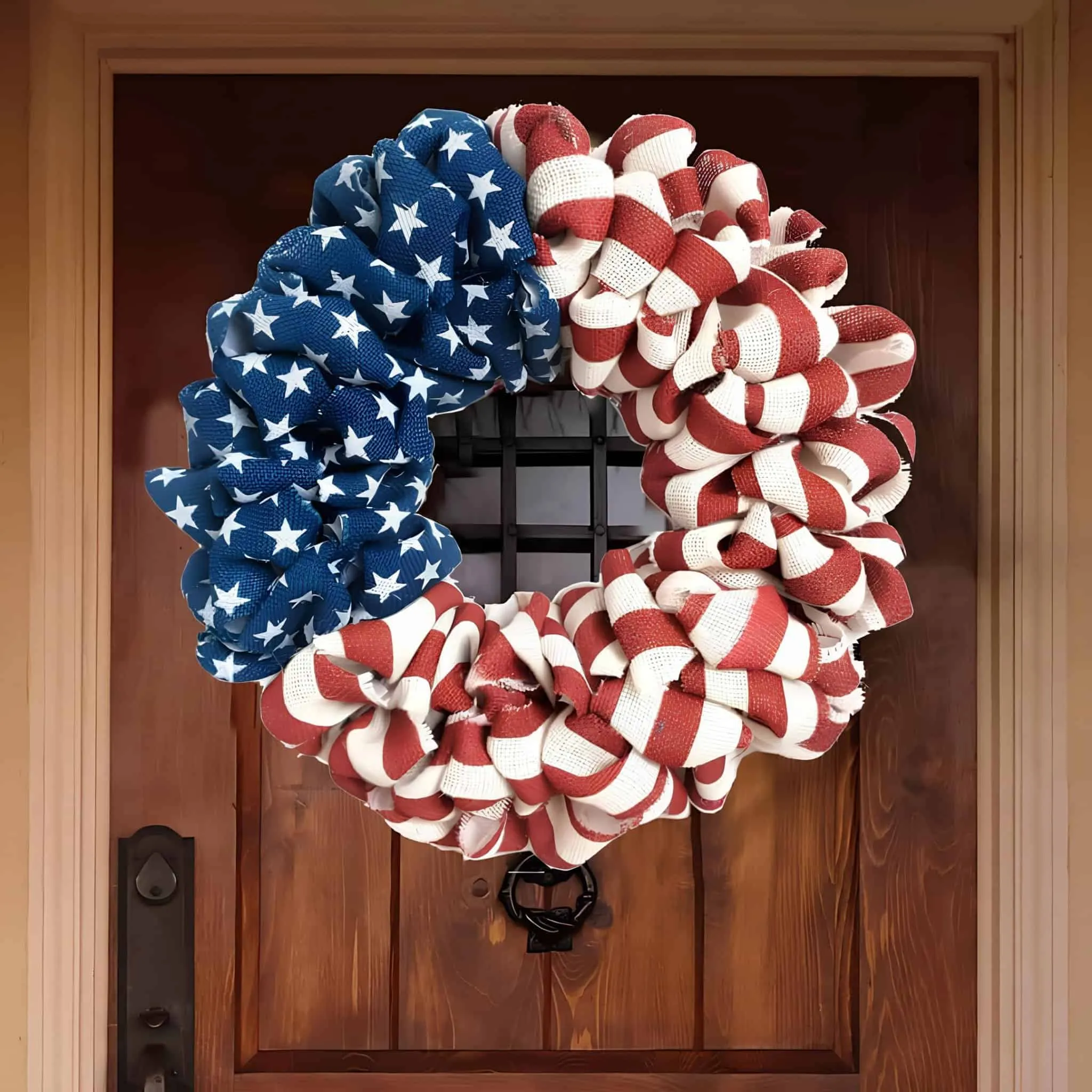 前门爱国花环，配有美国国旗丝带