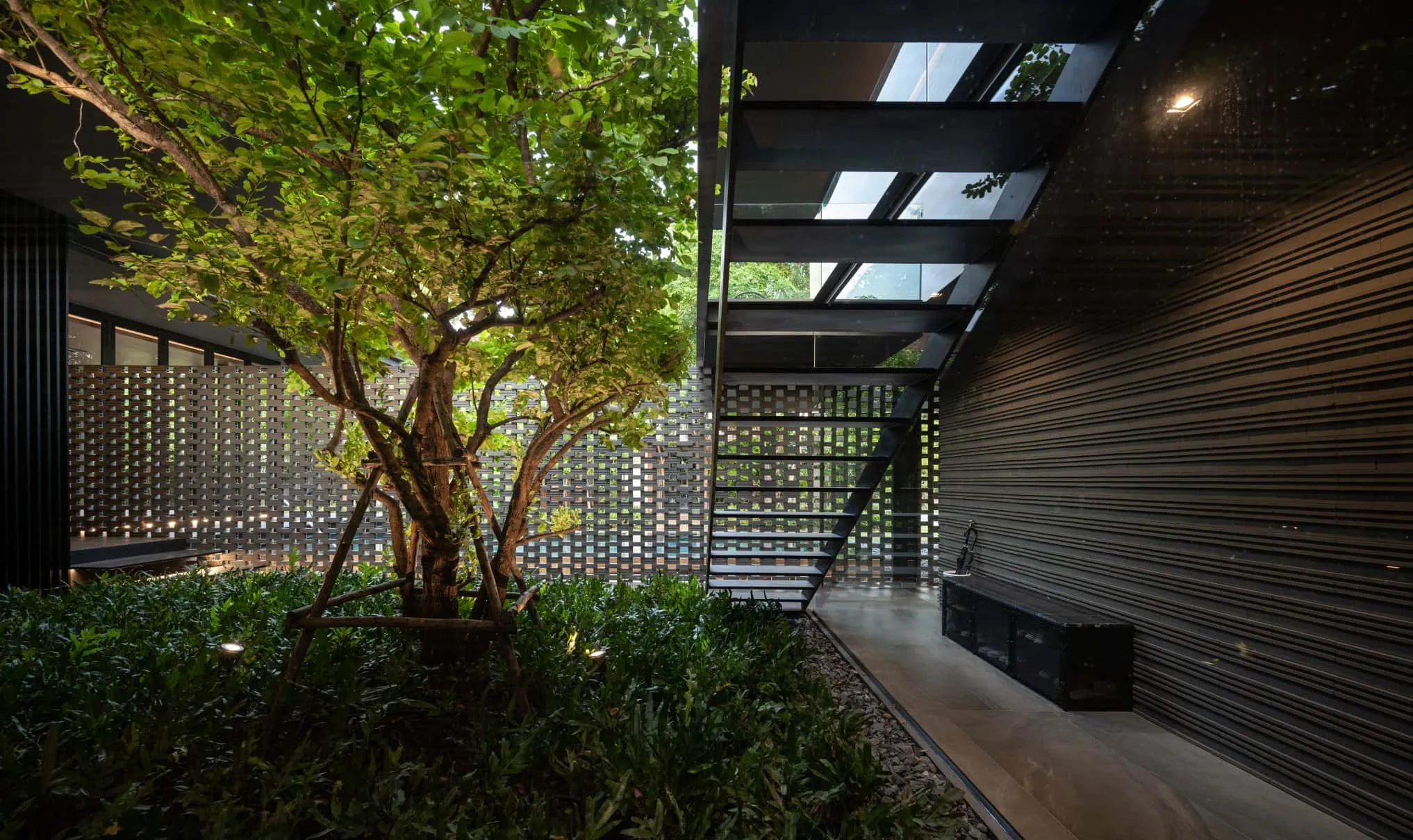 V60 House | WARchitect | Bangkok, Thailand
