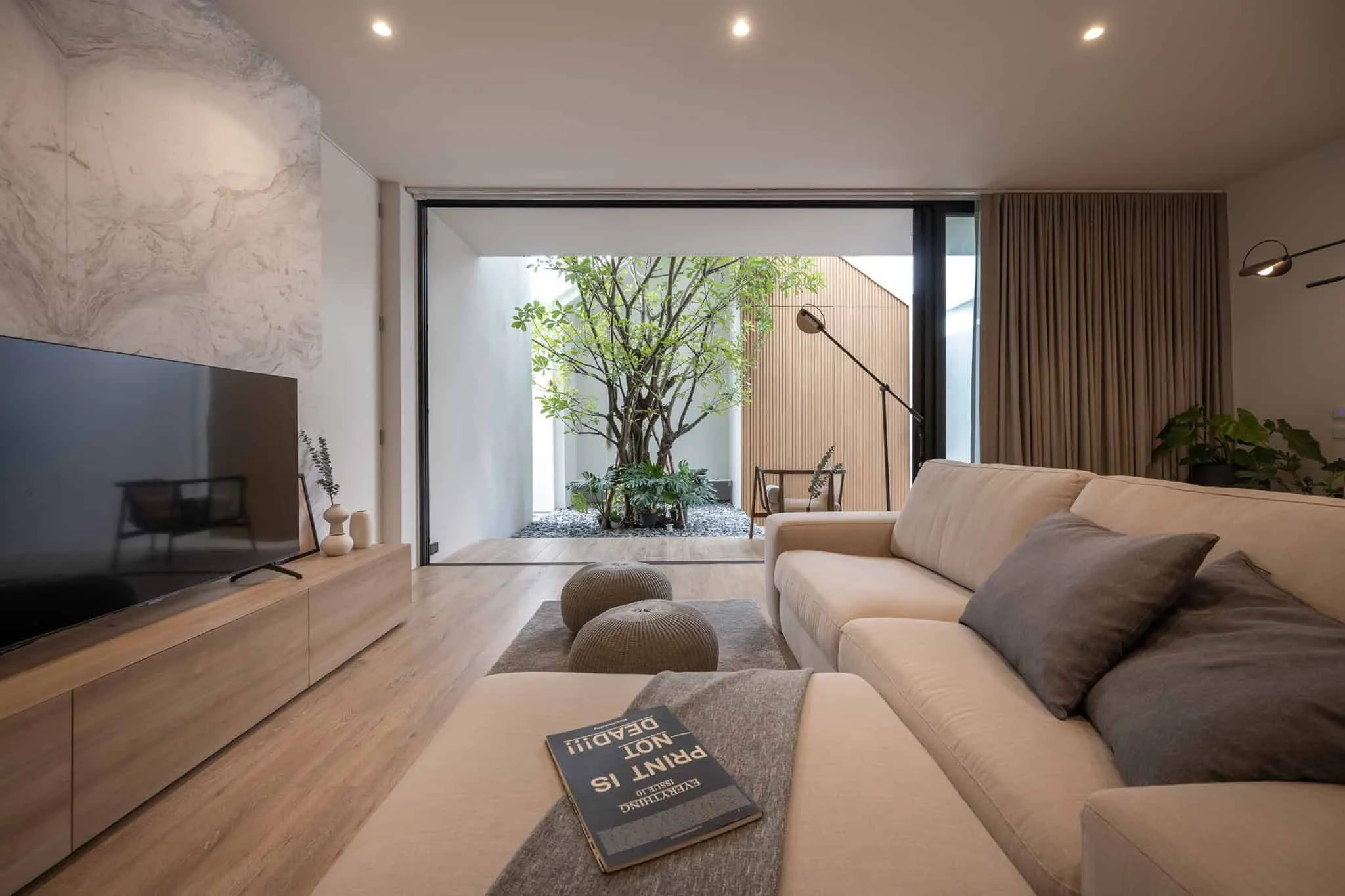 Повний будинок | WARchitect | Бангкок, Таїланд