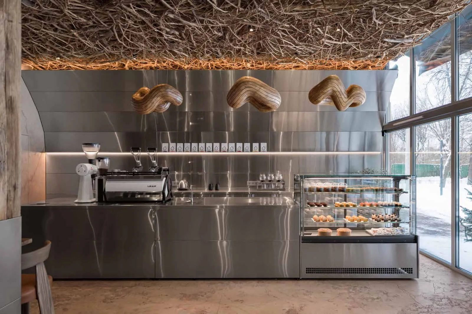 手工制作咖啡台面的木质纹理特写