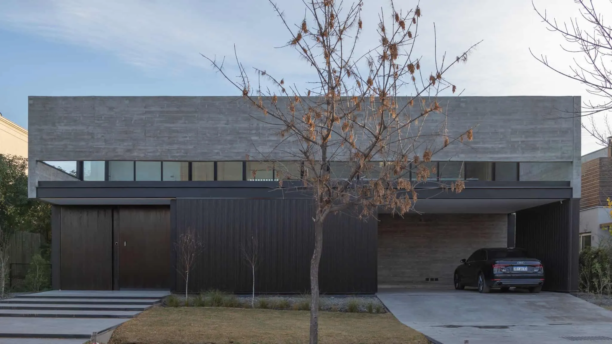 A4estudio设计的Kasa EE：简约立面入口