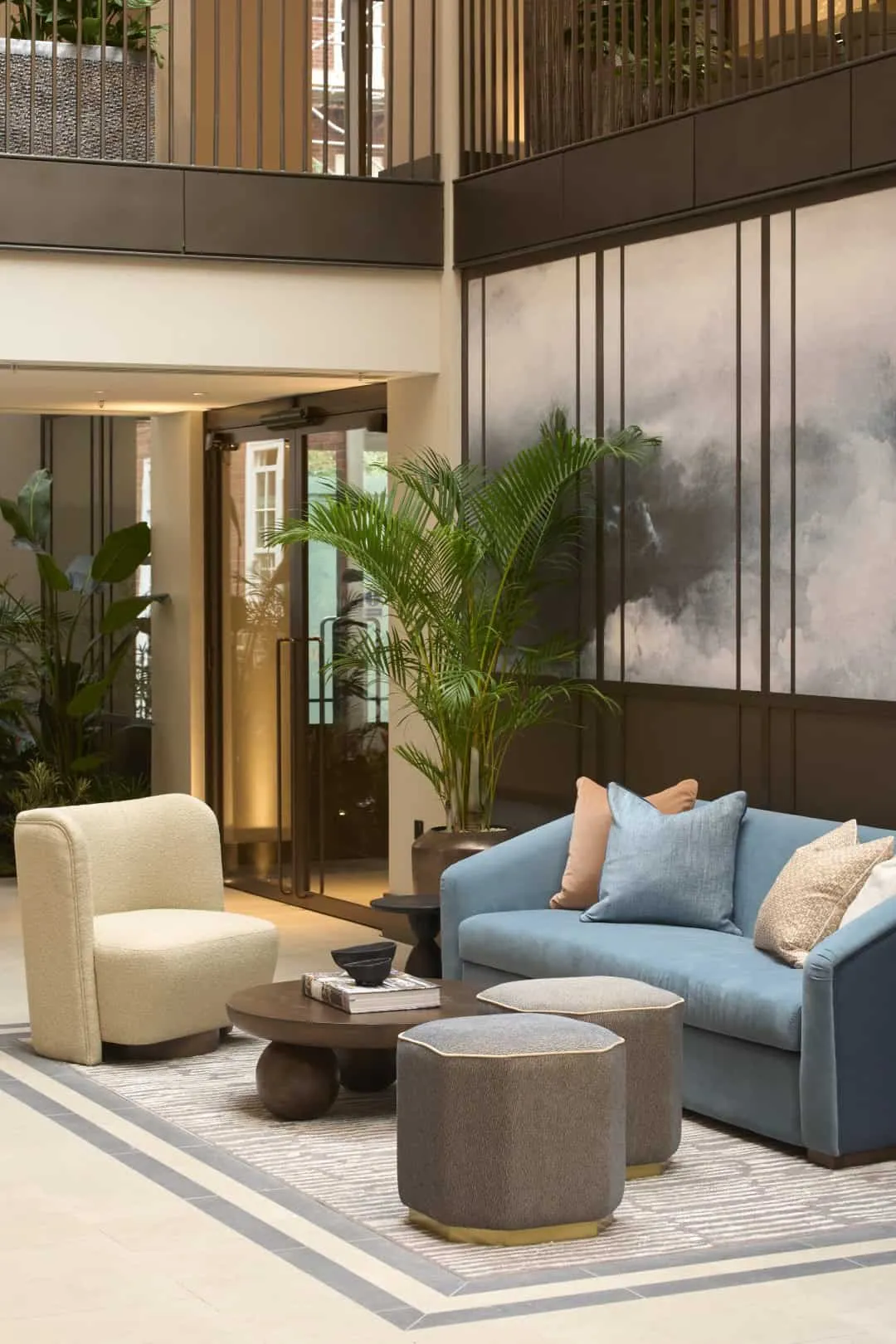 GRID Architects和Interiors打造的海豚广场：重新定义现代住宅的象征