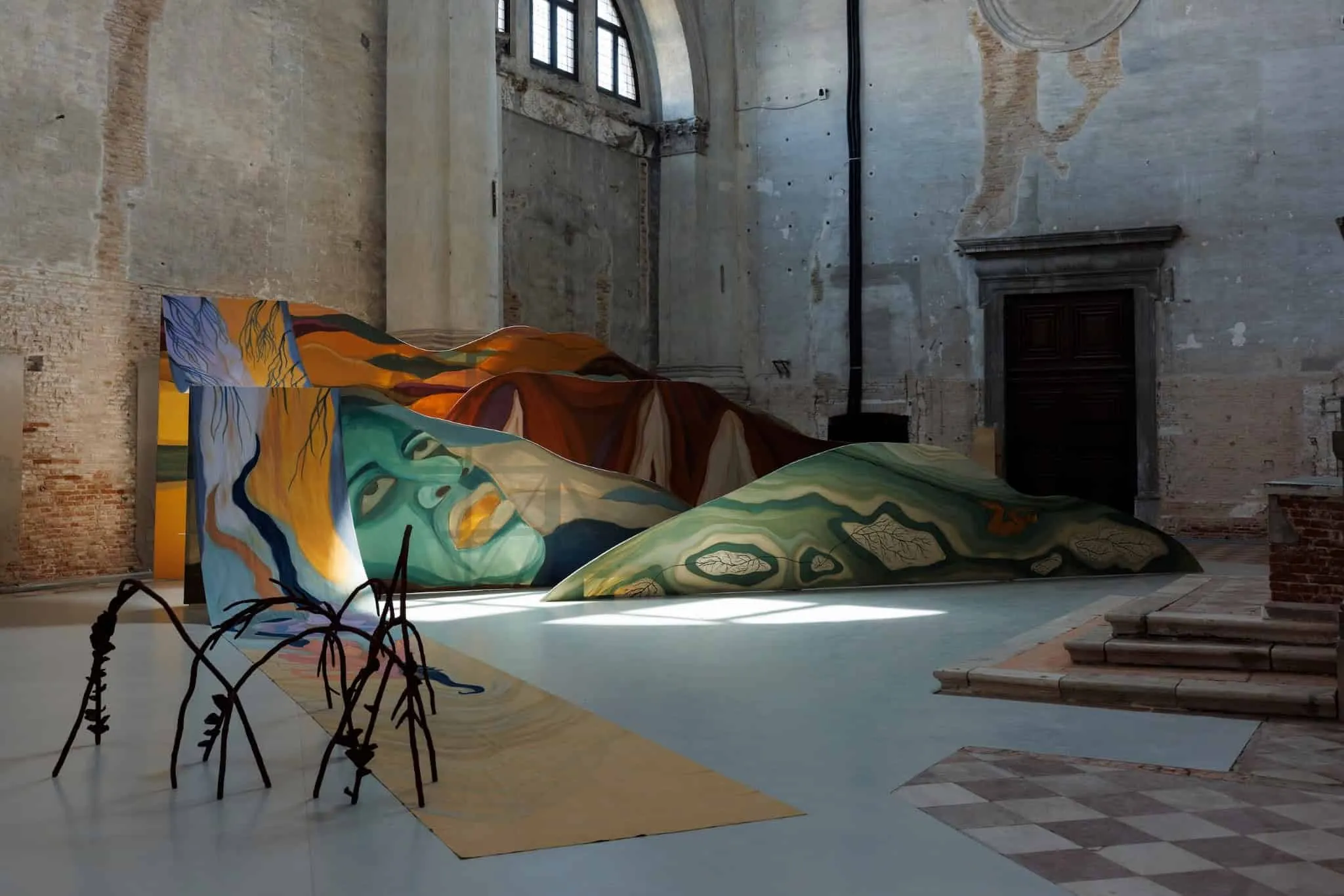 2025威尼斯双年展开幕周：海洋空间中的建筑边界