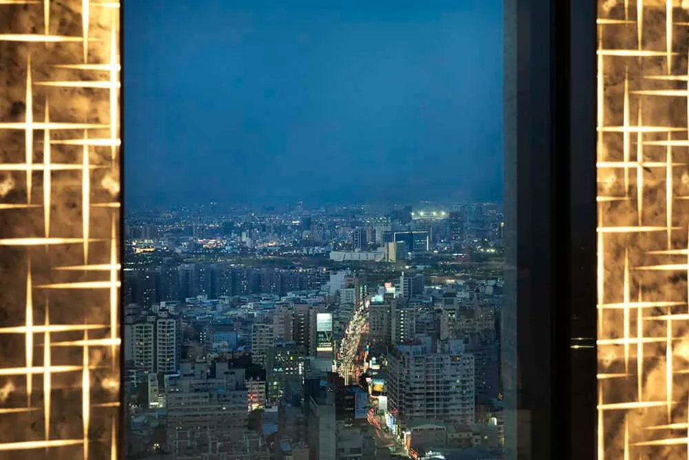 Transforming Luxury Through Stone Wall Lighting by Lithos Design: The Case Study of Plato's Chamber