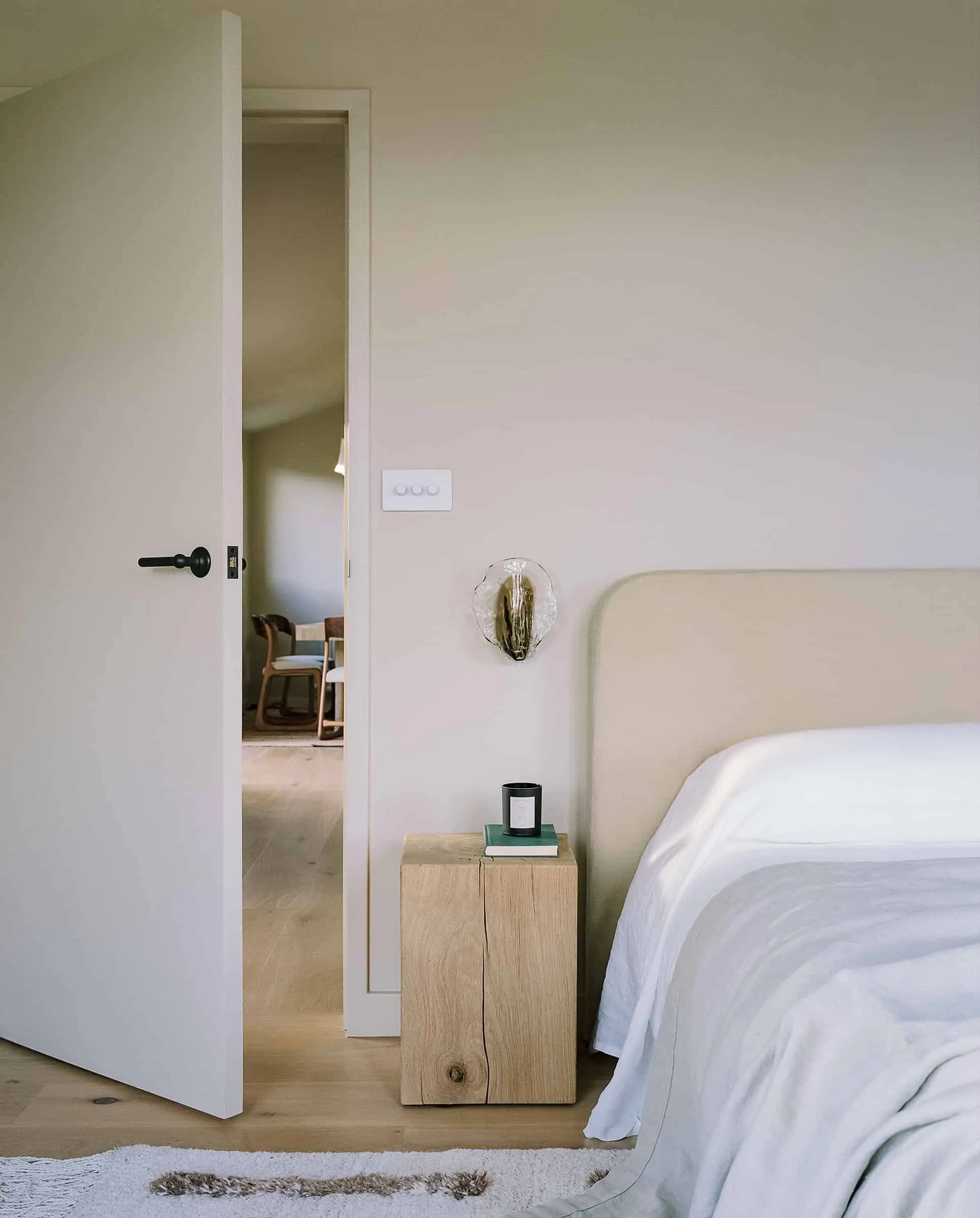 多塞特房屋设计，强调木材使用与可持续建筑