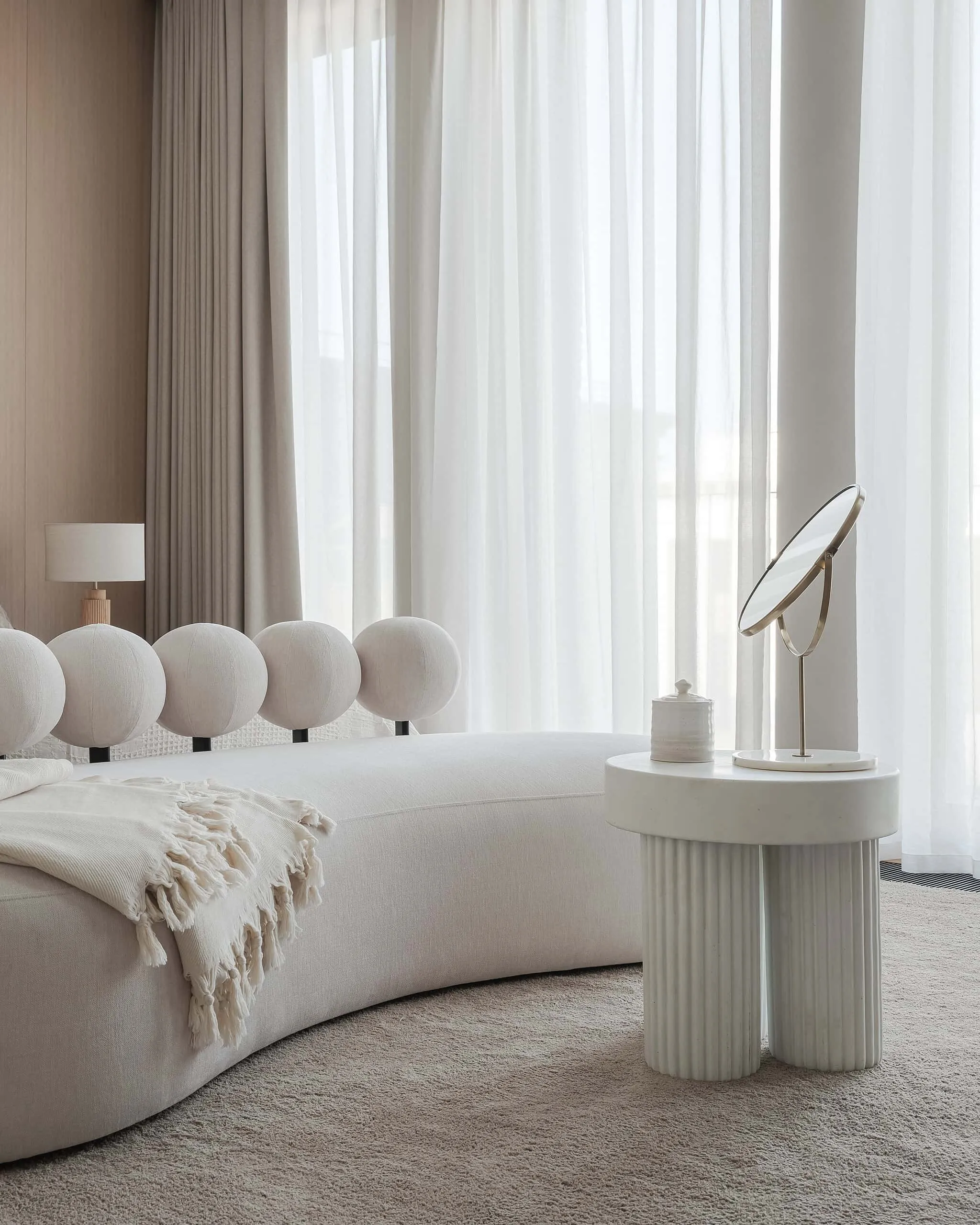 Penthouse in the Clouds Nain Residence by KNKO Architecture Studio — 240 m² Apartment in Moscow