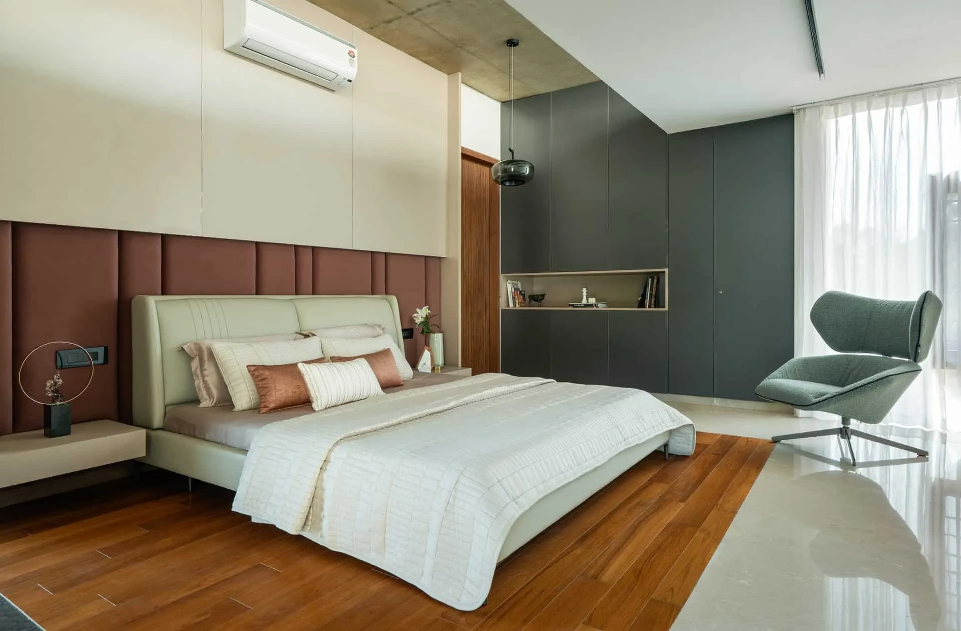 Minimalist House by Crest Architects — child's bedroom with playful interior, Bangalore, India