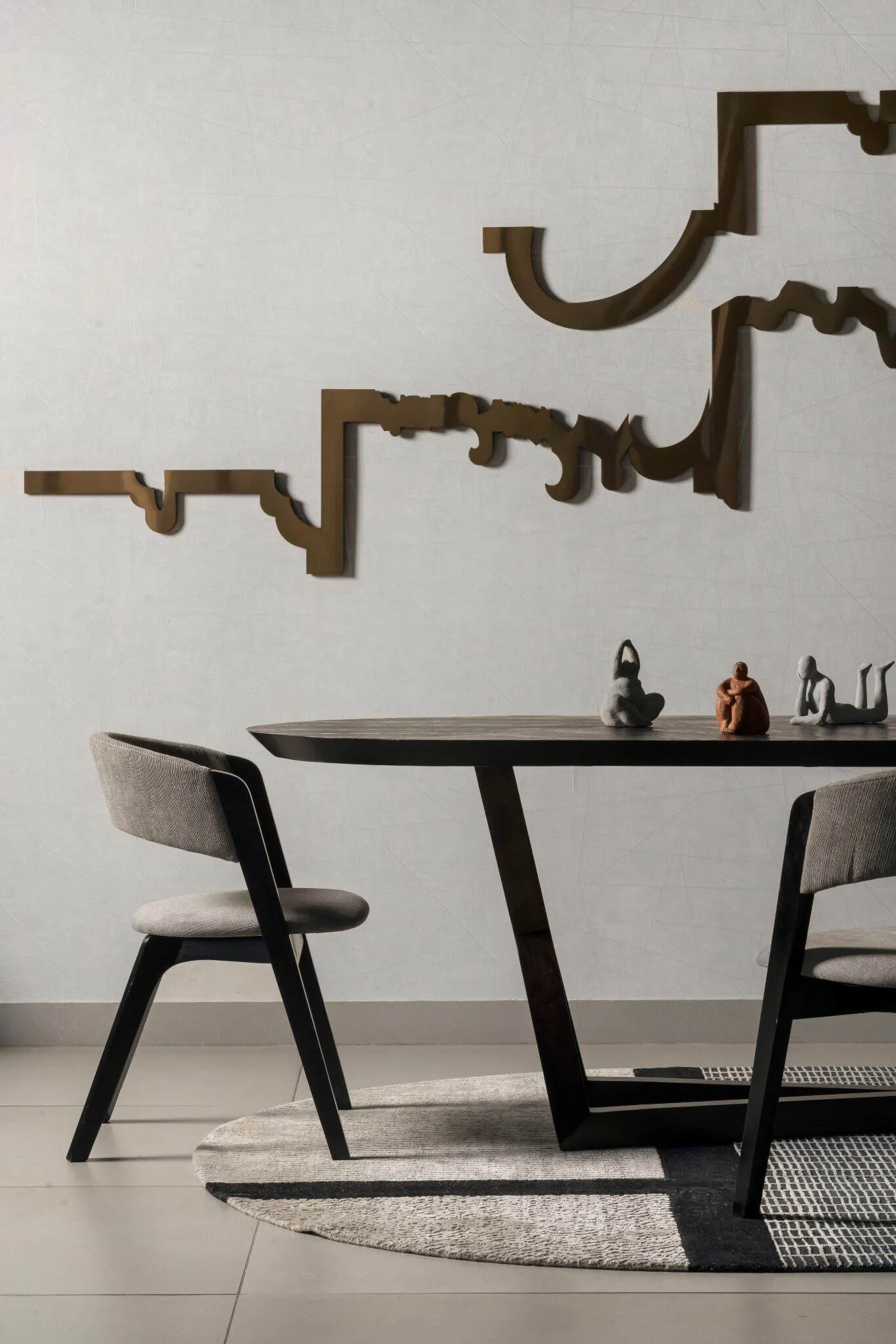 Dining area details in UrbanMistrii's Pool House in Chatarpur, Delhi.