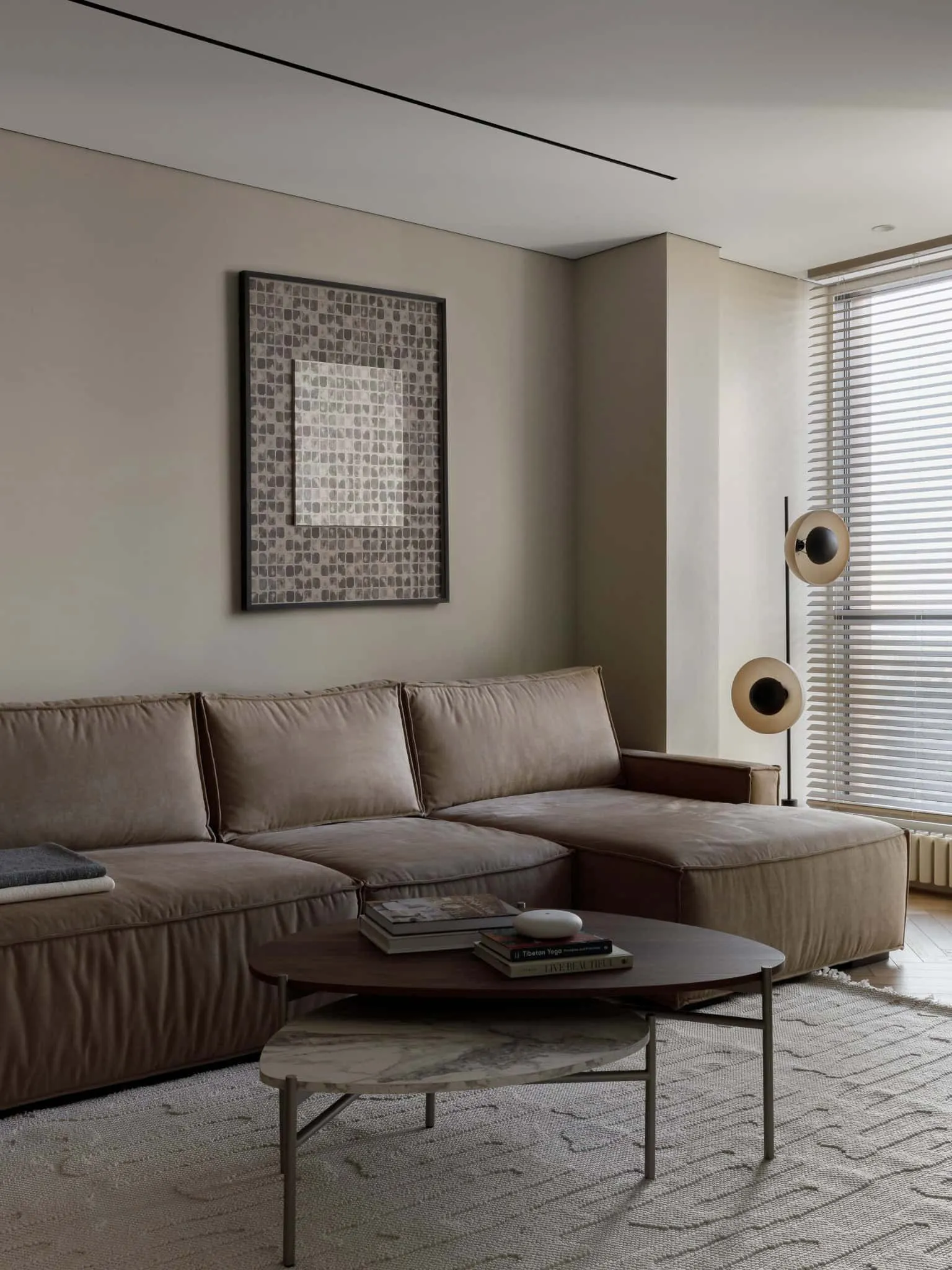 Lesoparkovy apartment — sofa in living room with multiple side tables, STARIKOVA.ARCHITECTS, Chelyabinsk