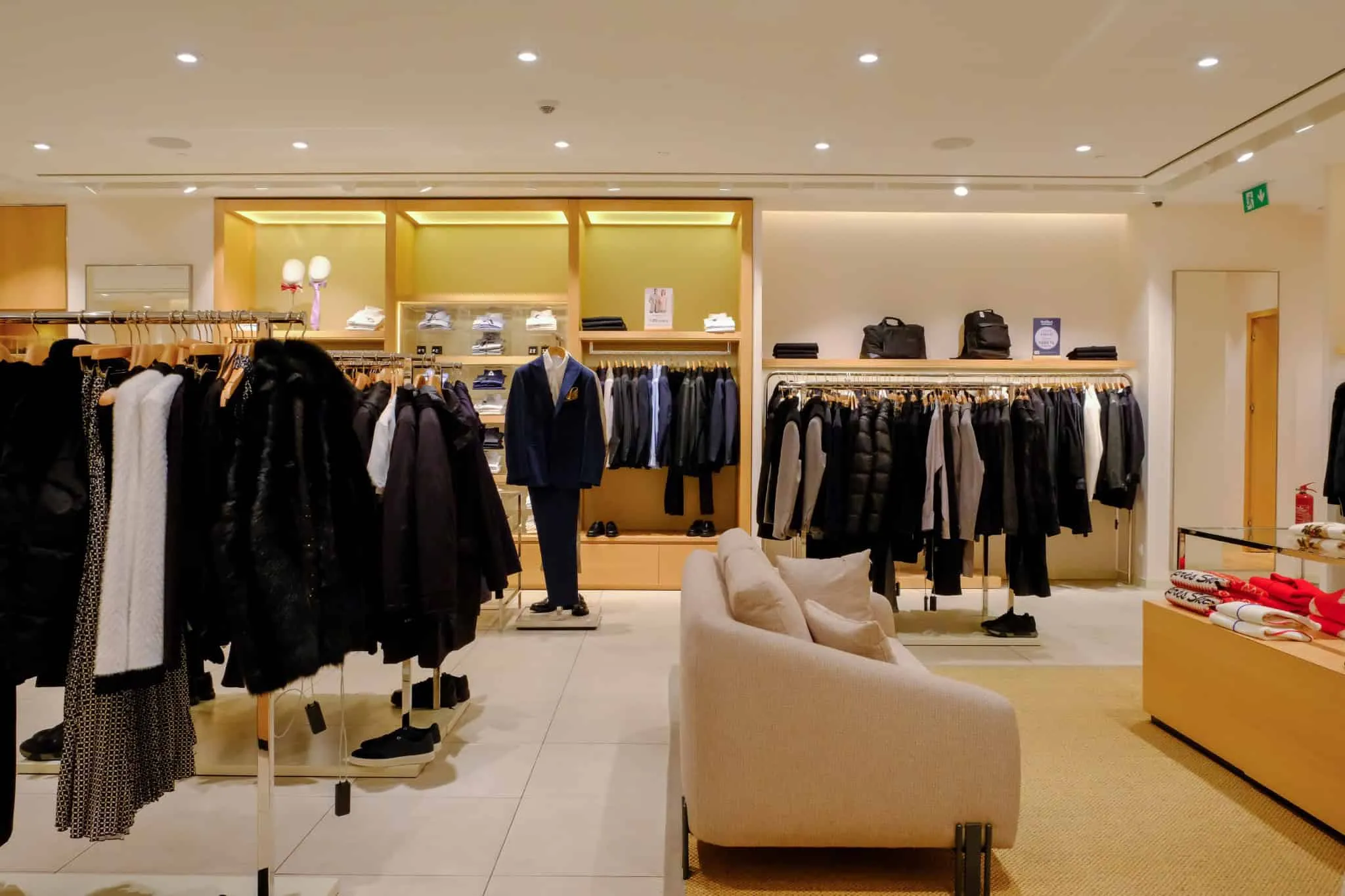 Second clothing display window of NetWork Stores by Boytorun Architects in Turkey