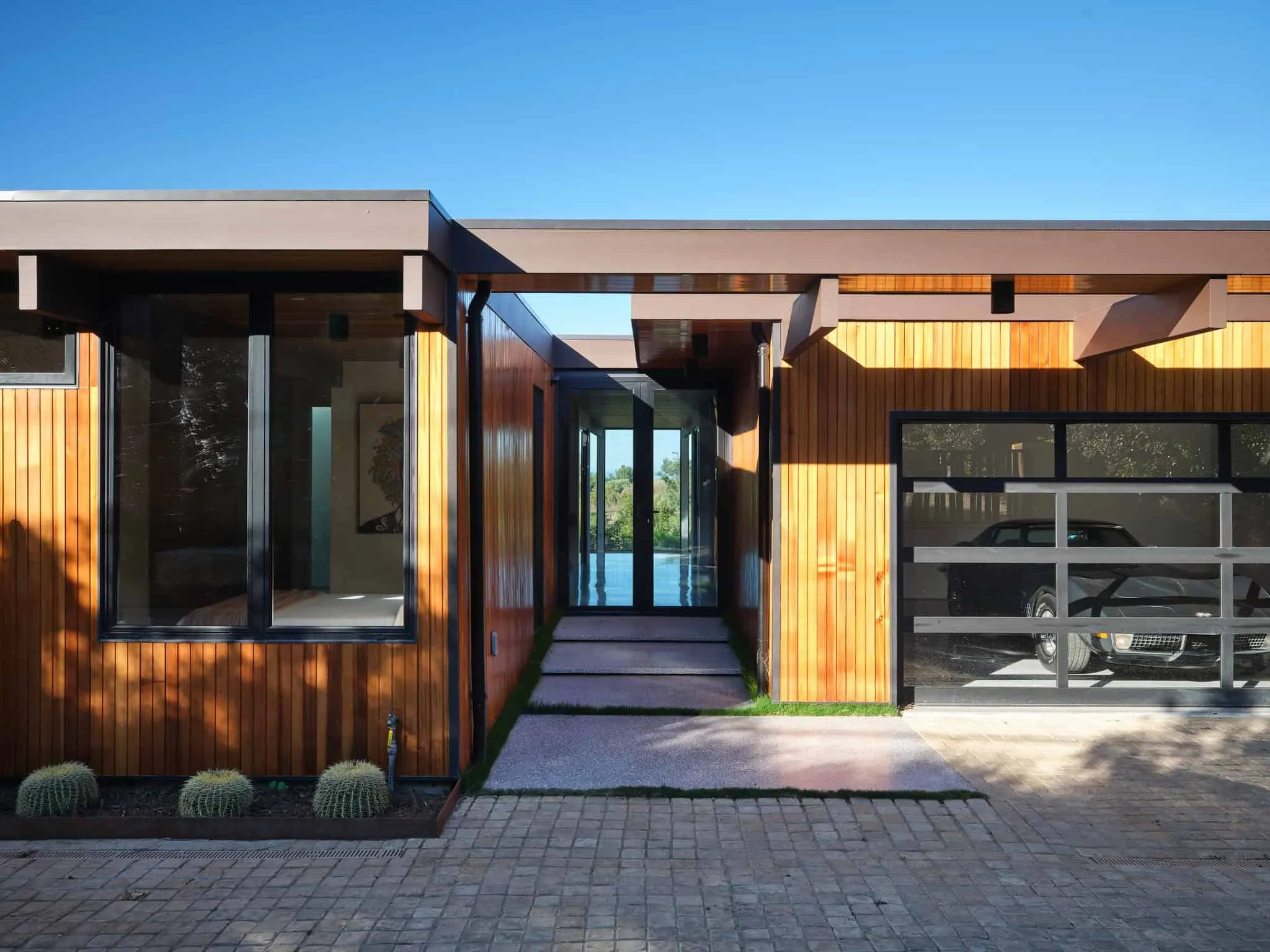 Malibu Glass Box House 住宅 pavilion 轴线细节，Klopf Architecture 设计 – 马拉白，加州