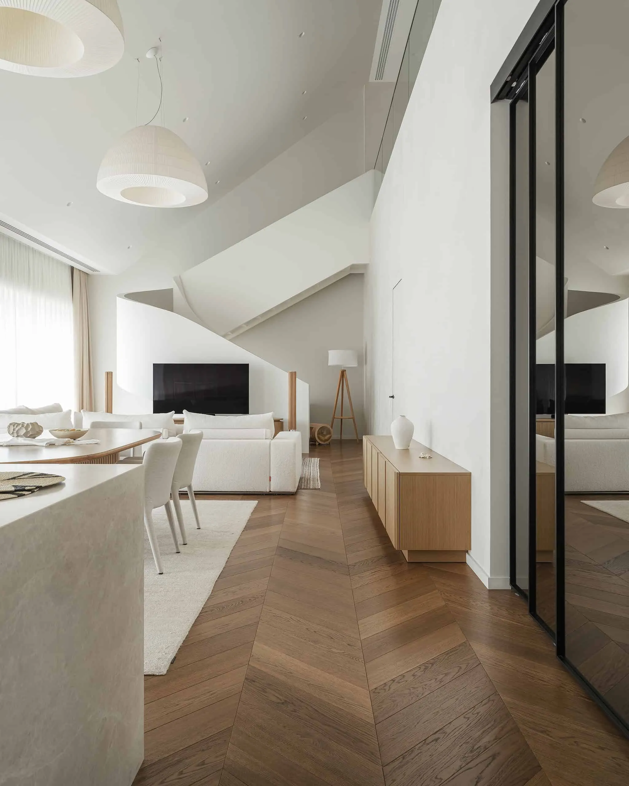 Penthouse in the Clouds Nain Residence by KNKO Architecture Studio — 240 m² Apartment in Moscow