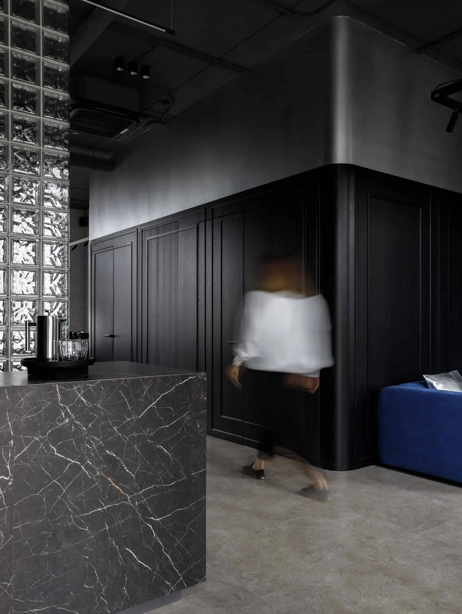 Modern minimalist interior by Julia Starikova – corridor with movement effect in Chelyabinsk, Russia