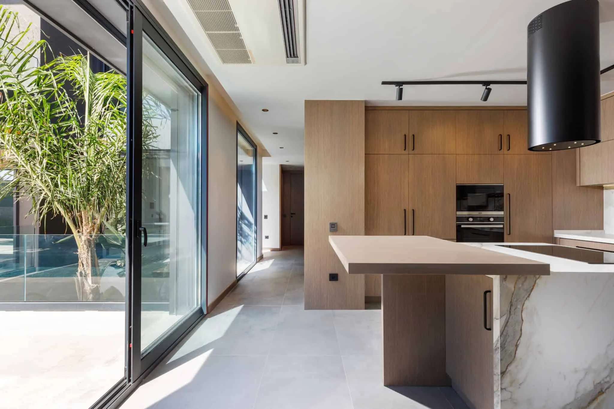 Casa Pendenza kitchen island and joinery by BAD – Başak Akkoyunlu Design, Mamurbaba, Çeşme, İzmir