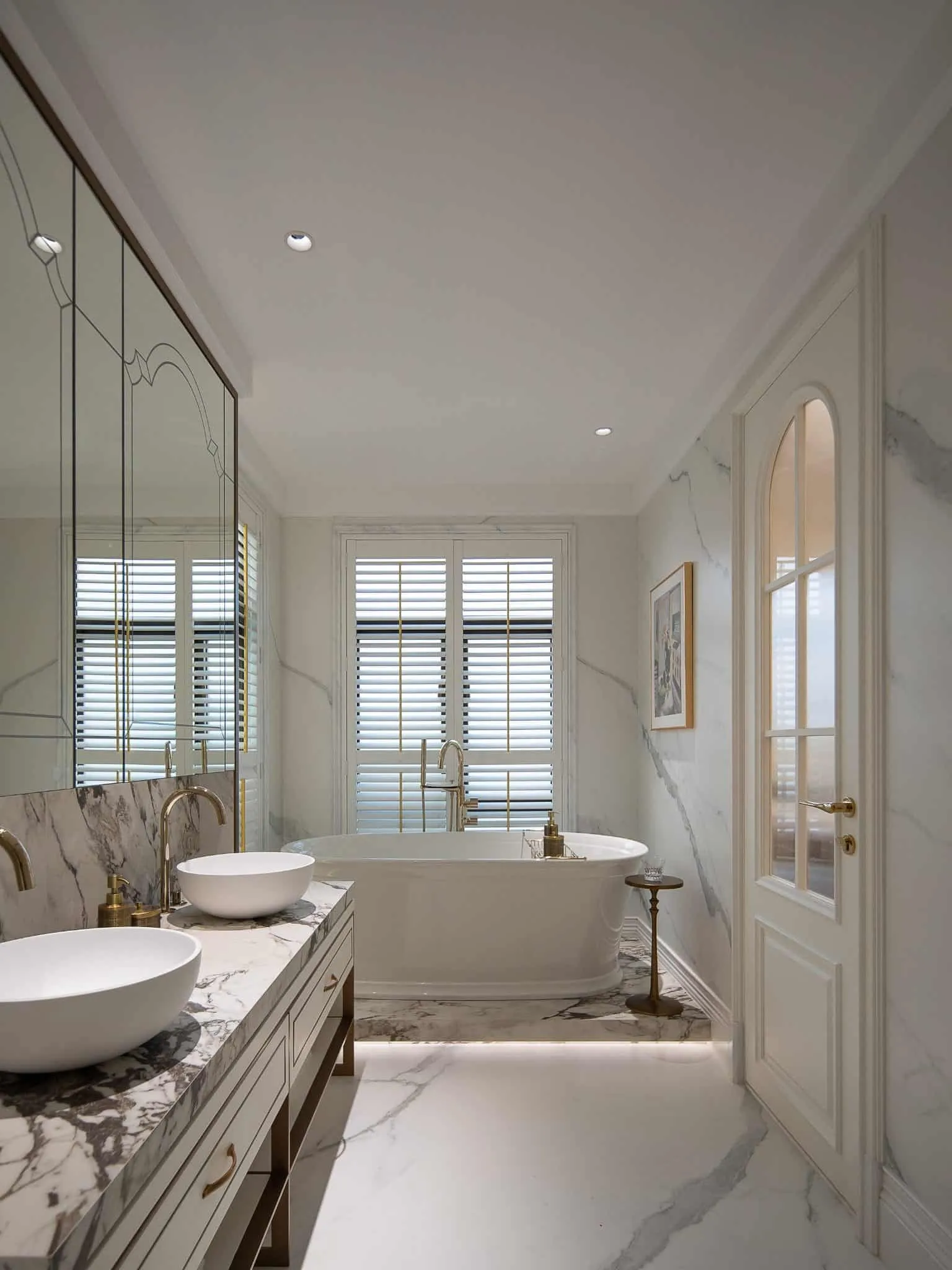 Crepuscule Manor 由 BDSD Boundless Design 设计 —— 东莞独立式浴缸浴室