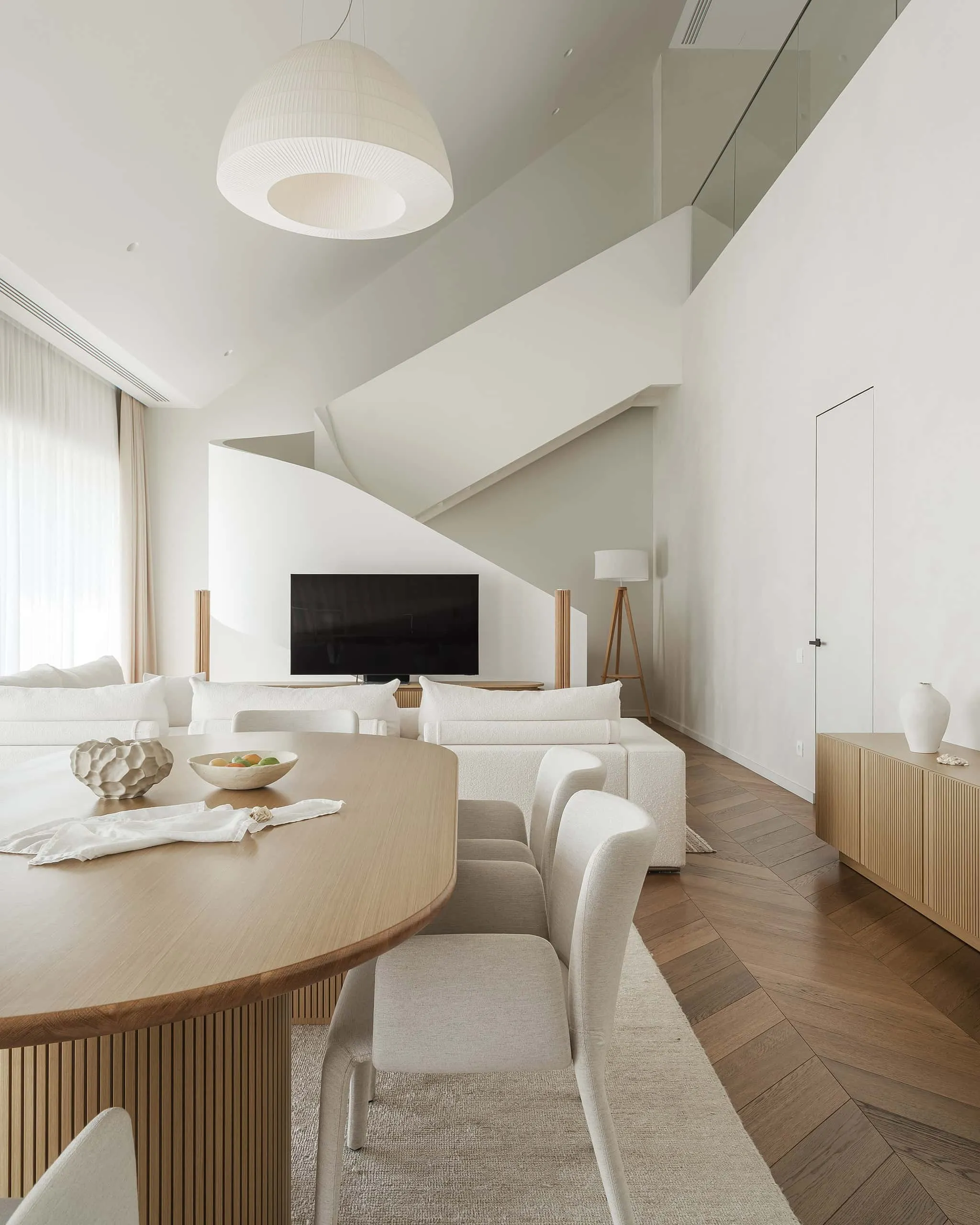 Penthouse in the Clouds Nain Residence by KNKO Architecture Studio — 240 m² Apartment in Moscow