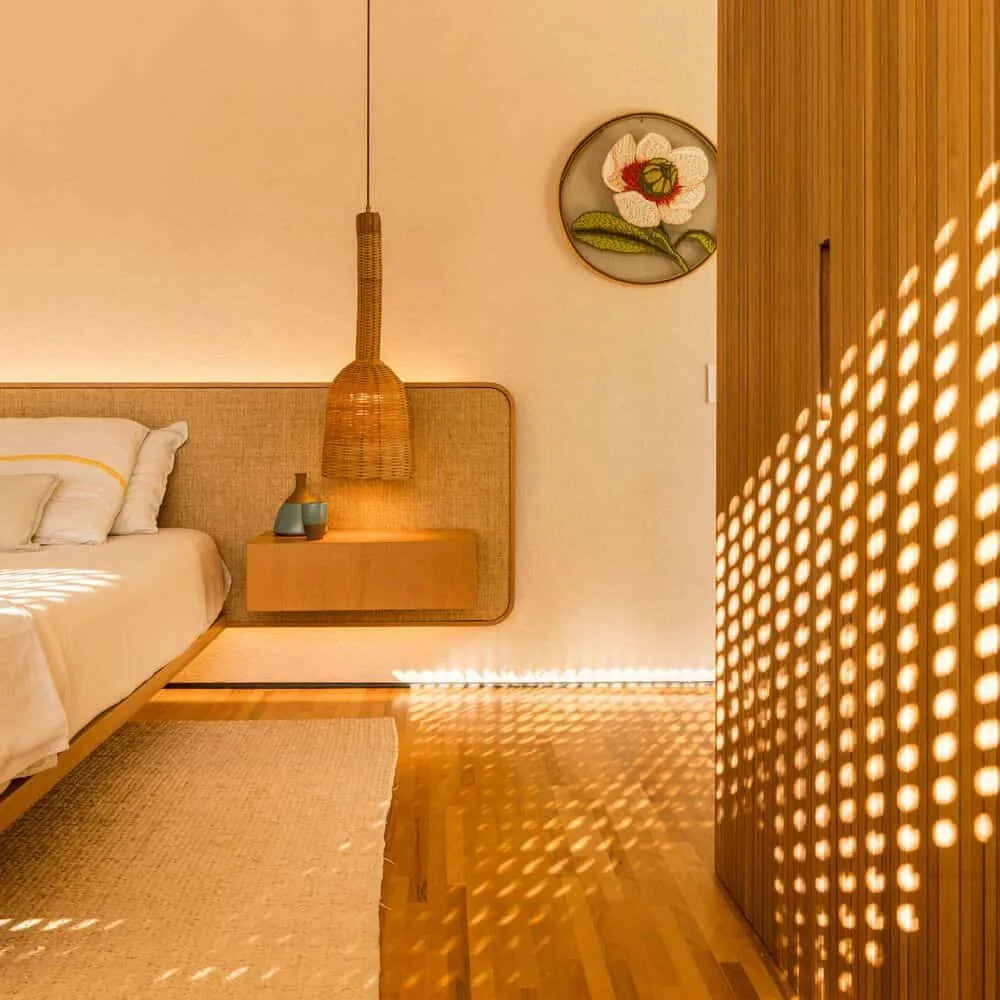 Canopy House by Studio MK27 – bedroom with daylight screen, Guarujá, Brazil