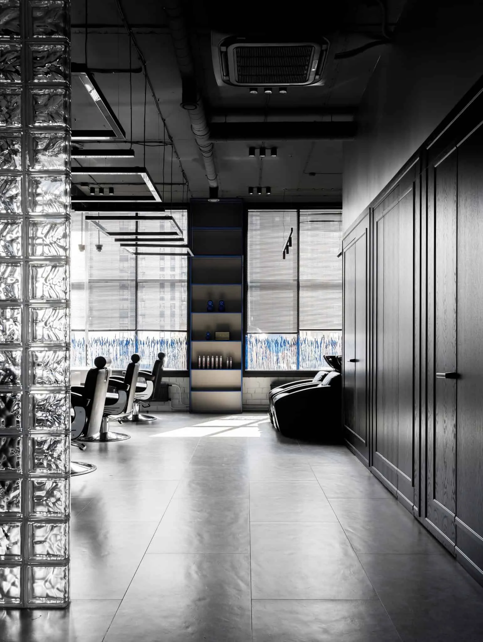 Modern minimalist interior with electric blue accents by Julia Starikova – corridor view in Chelyabinsk, Russia