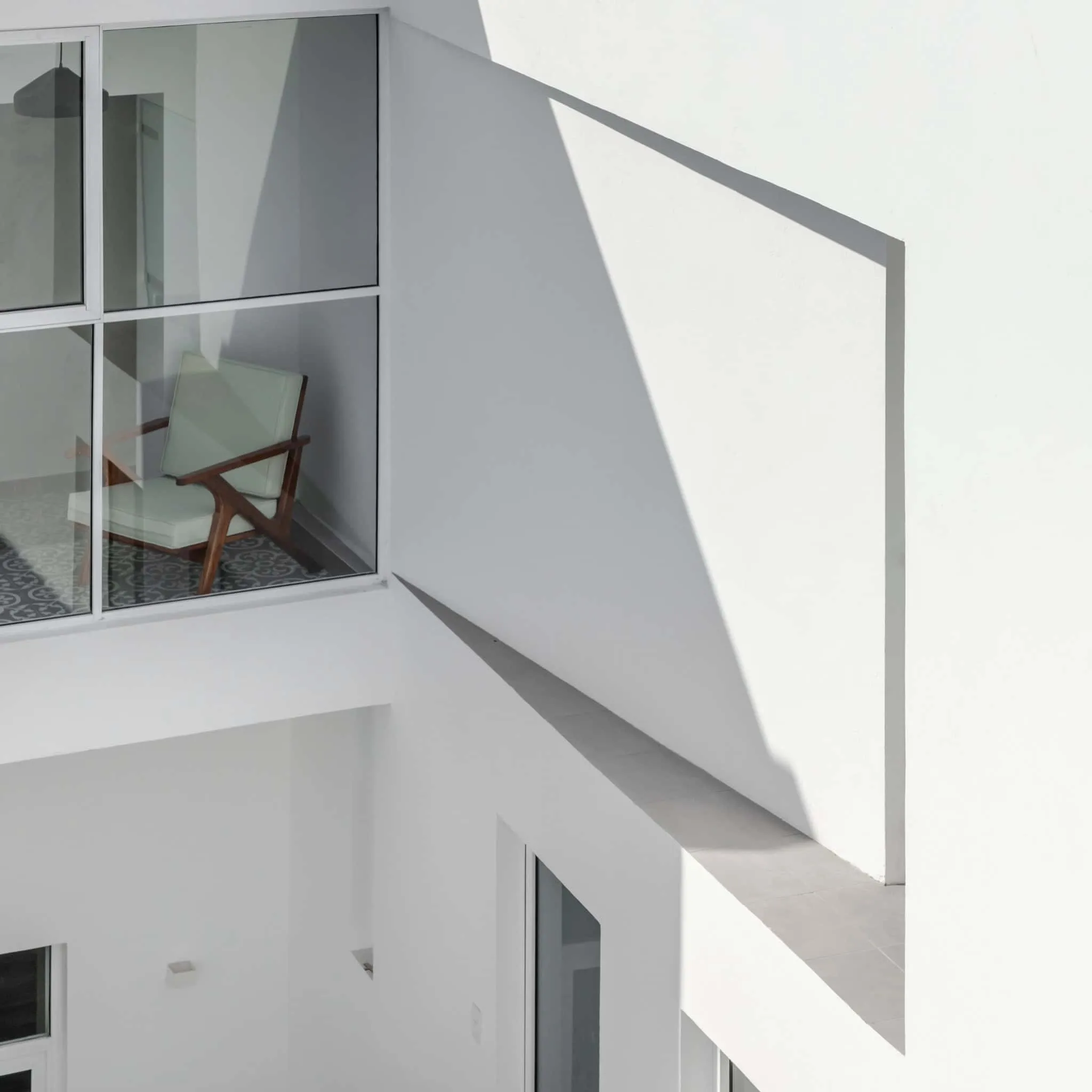 MM34 – Мар Медитерранео 34 от Ателье Инка Эрнандес — деталь окна внутреннего помещения, Такуба, Мехико