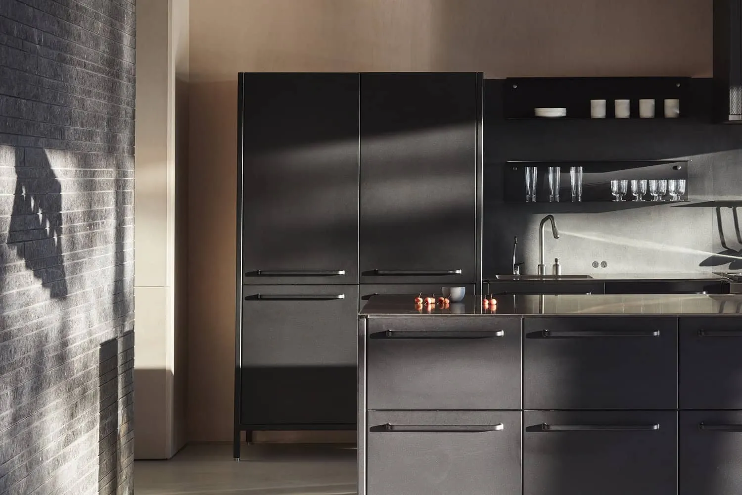 Dark Kitchen Cabinets and Minimalist Accessories of Sagamore North Cottage by Akb Architects, Mask