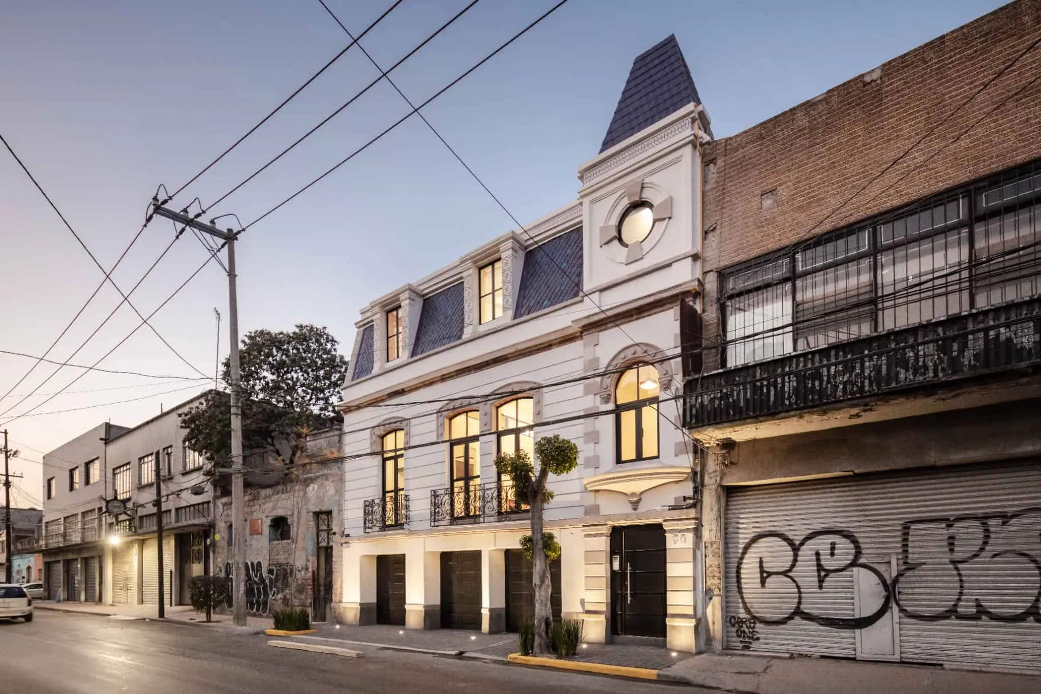 MM34 – Мар Медитерранео 34 | Ателье Инка Эрнандес | Мехико, Мексика