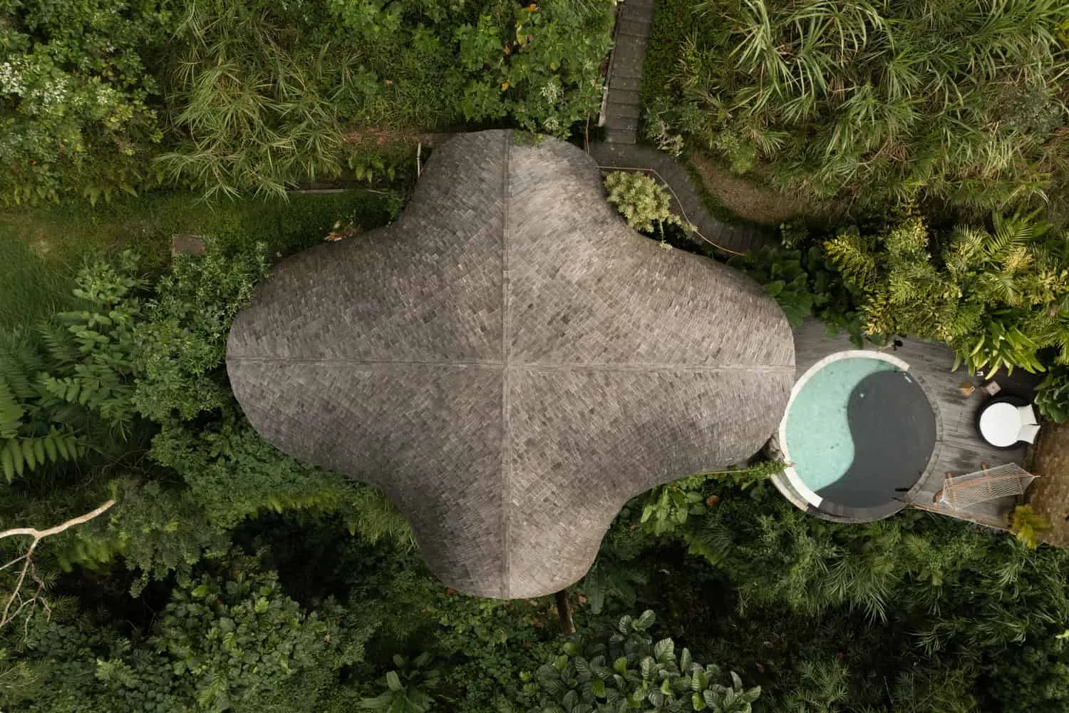 Belalu Dome别墅，来自Pablo Luna工作室 – 屋顶平面图，乌布，巴厘岛，印度尼西亚