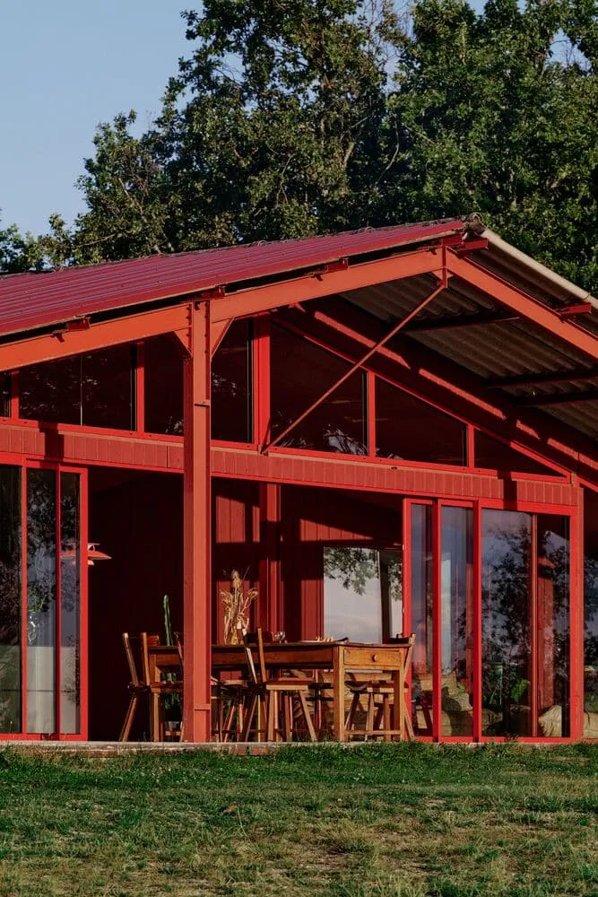 拉格兰热红屋，签尔德·拉森拍摄——多尔多涅省法国土壤一角