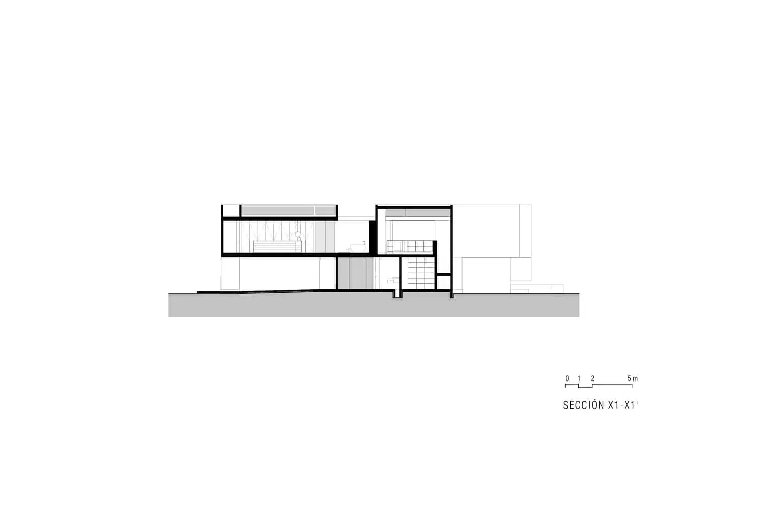 LABarq设计的里约之家X1剖面图，萨尔蒂亚戈-德克雷塔罗，墨西哥
