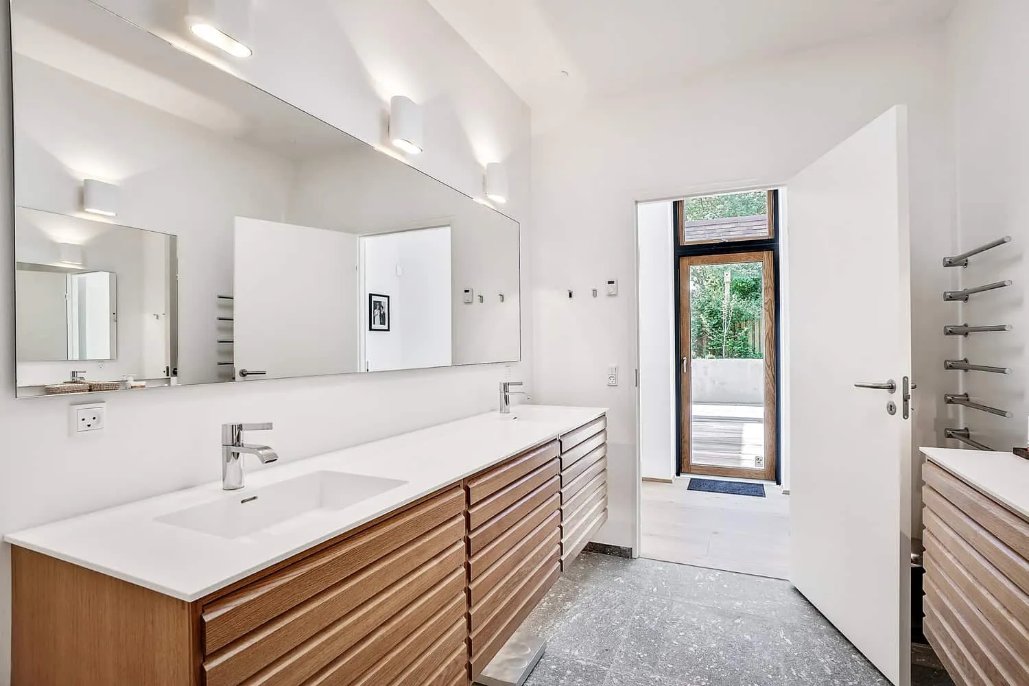 Timber ceilings and floors paired with exposed concrete walls