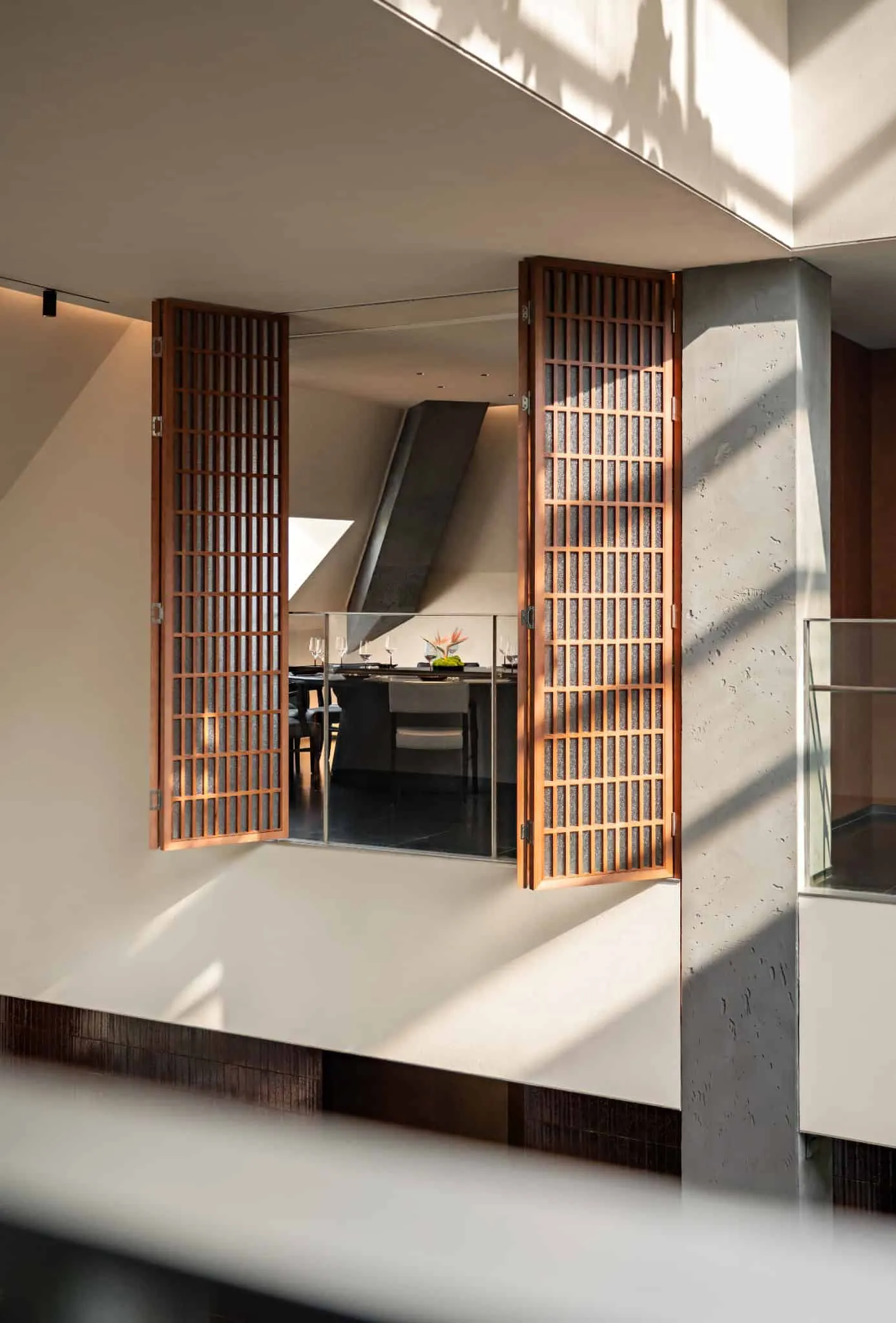 Yang Sin Lobster · Bai Jia Hu, by IN.X — screen detail in hall, Nanjing, China