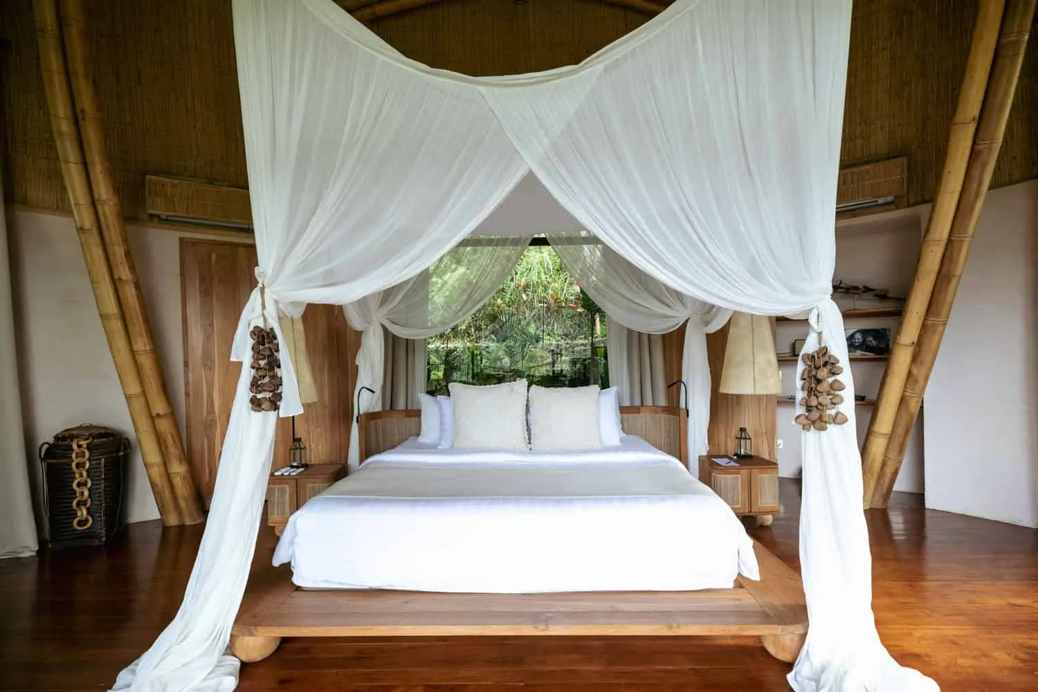 Belalu Dome别墅，来自Pablo Luna工作室 – 卧室穹顶大图，乌布，巴厘岛，印度尼西亚